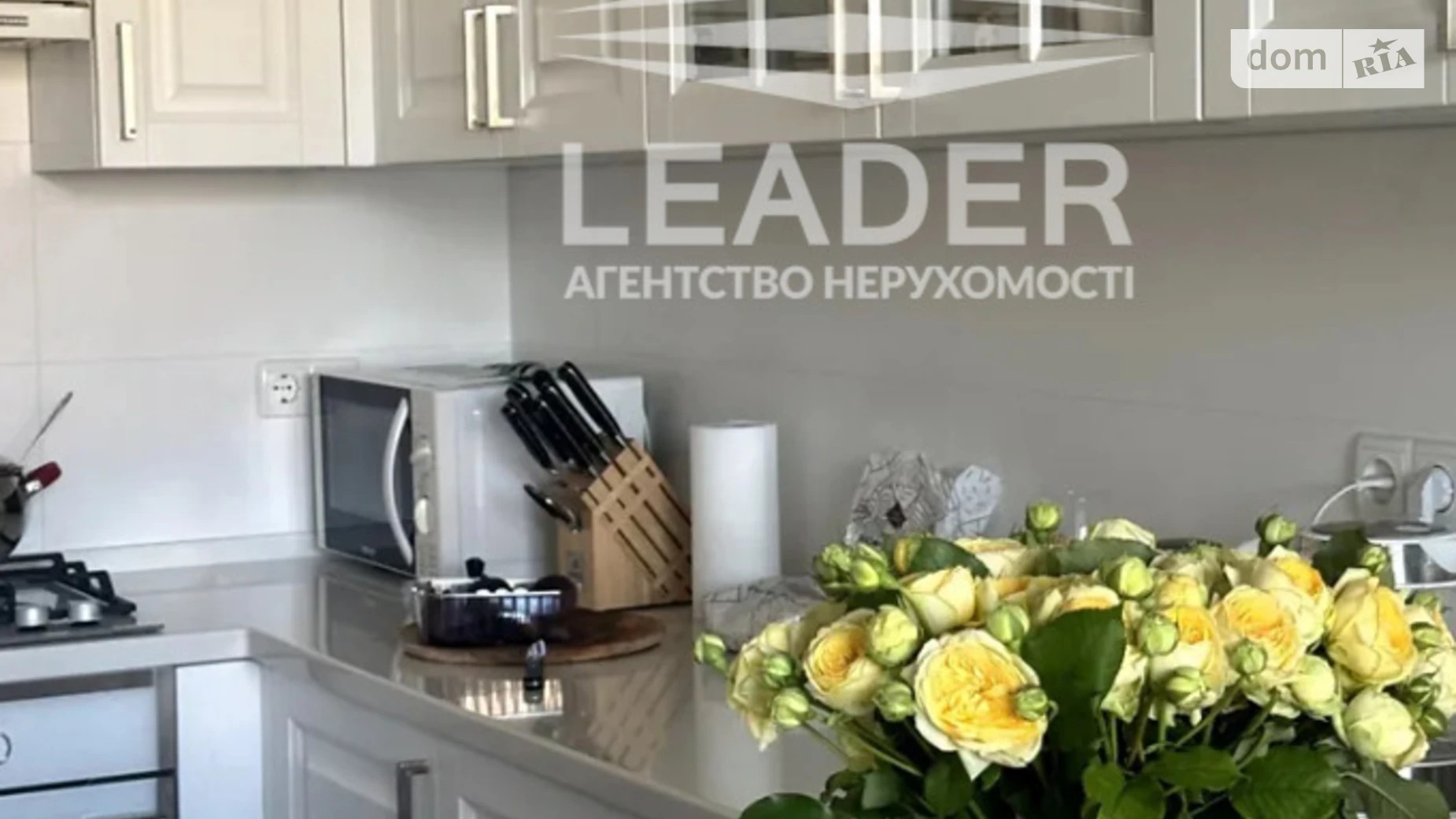 Сдается в аренду дом на 2 этажа 170 кв. м с бассейном, цена: 2200 $ - фото 3