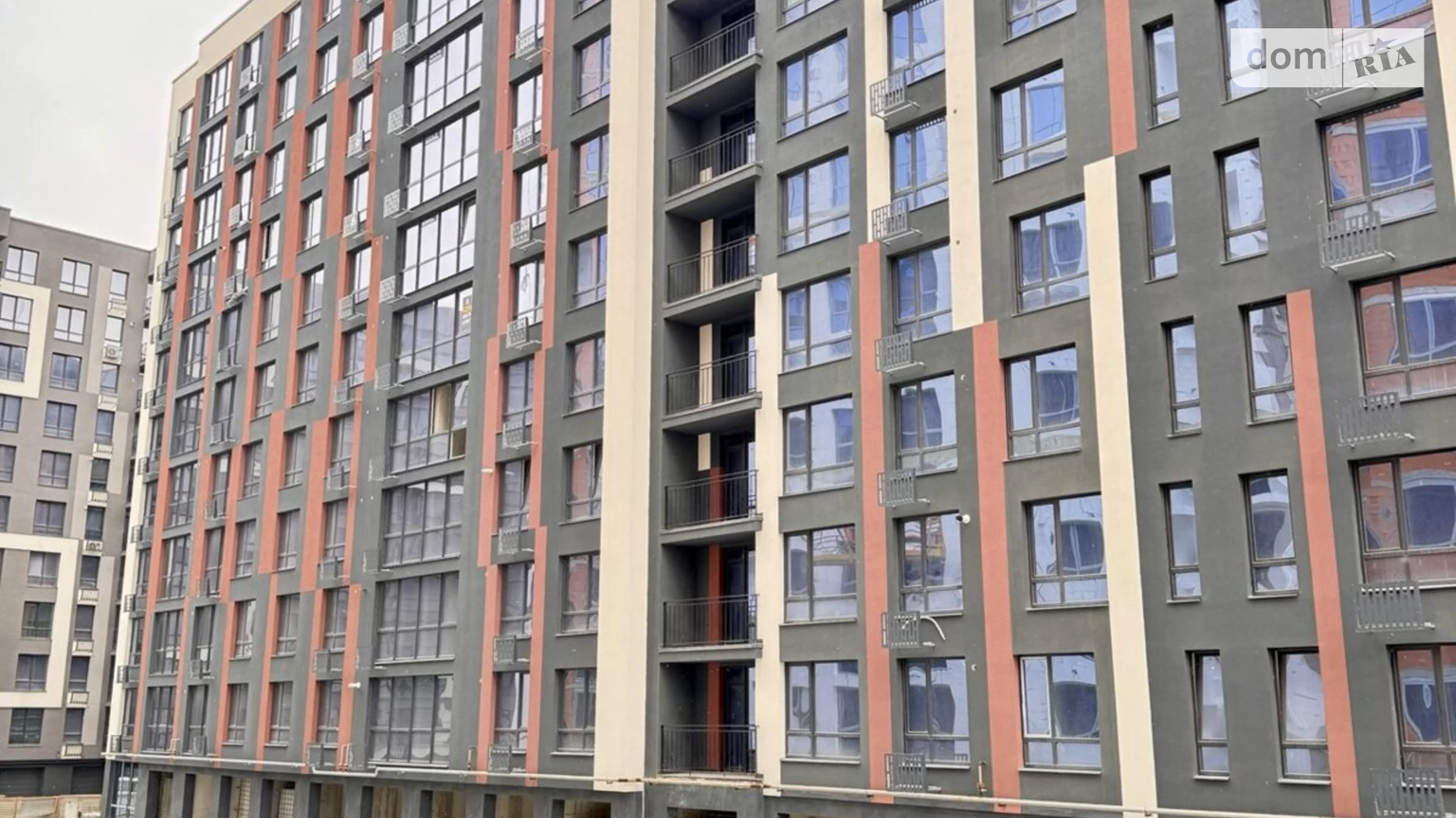Продается 2-комнатная квартира 56 кв. м в Ивано-Франковске, ул. Героев Николаева(Сеченова), 129 корпус 3Г - фото 3