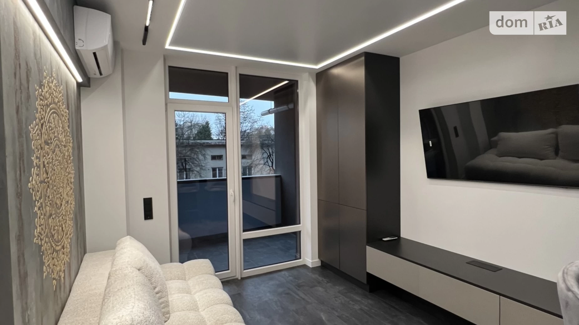 Продается 2-комнатная квартира 70 кв. м в, цена: 182000 $ - фото 2