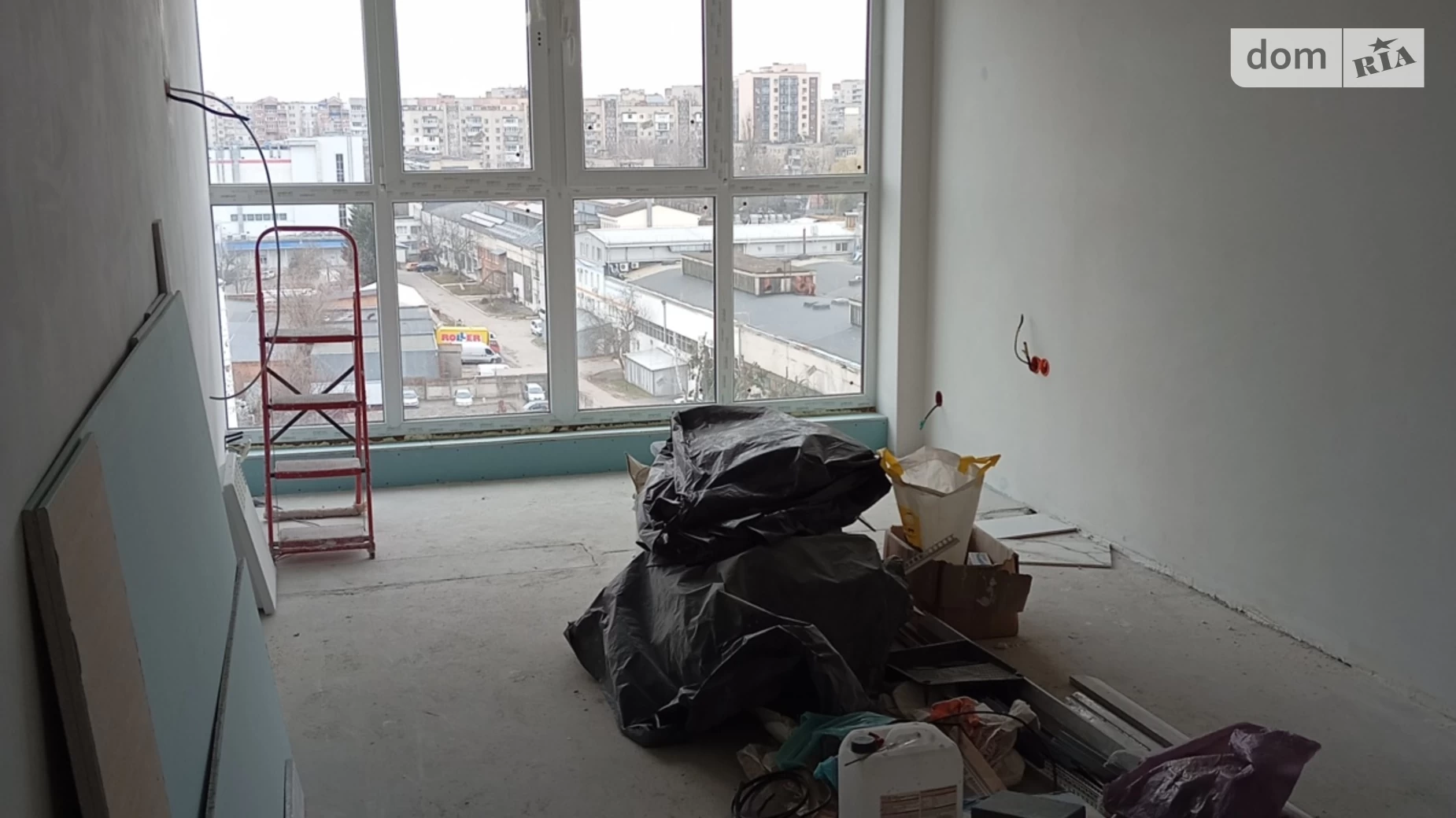 Продается 1-комнатная квартира 44 кв. м в Виннице, ул. Константина Василенко, 14В - фото 2