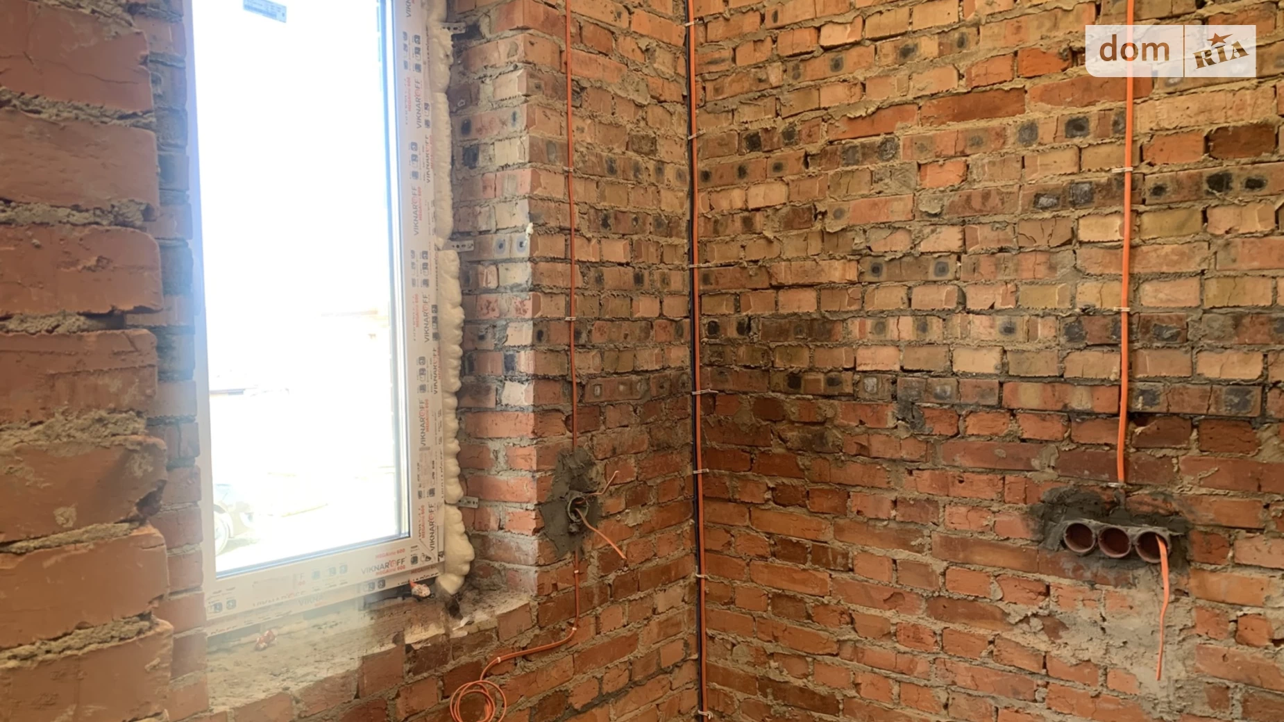 Продается одноэтажный дом 70 кв. м с гаражом, цена: 69000 $ - фото 3