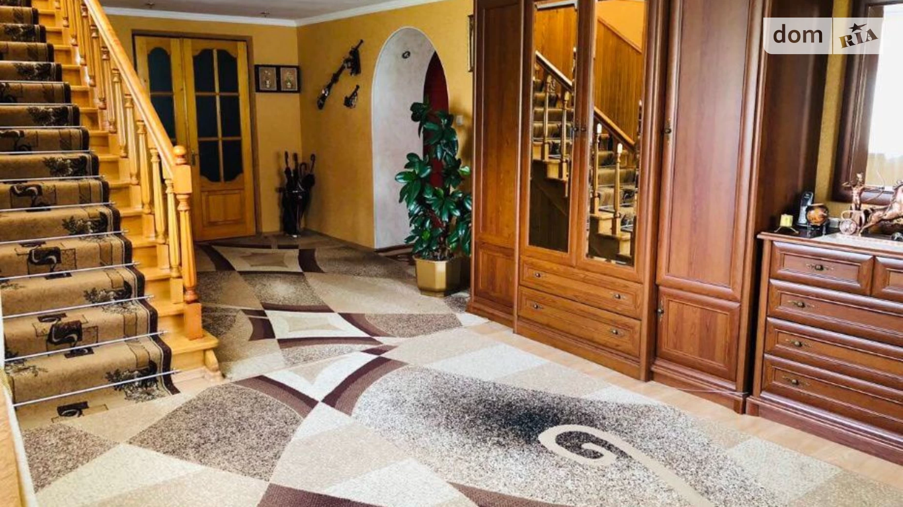 Продається будинок 2 поверховий 329 кв. м з терасою, цена: 120000 $ - фото 2