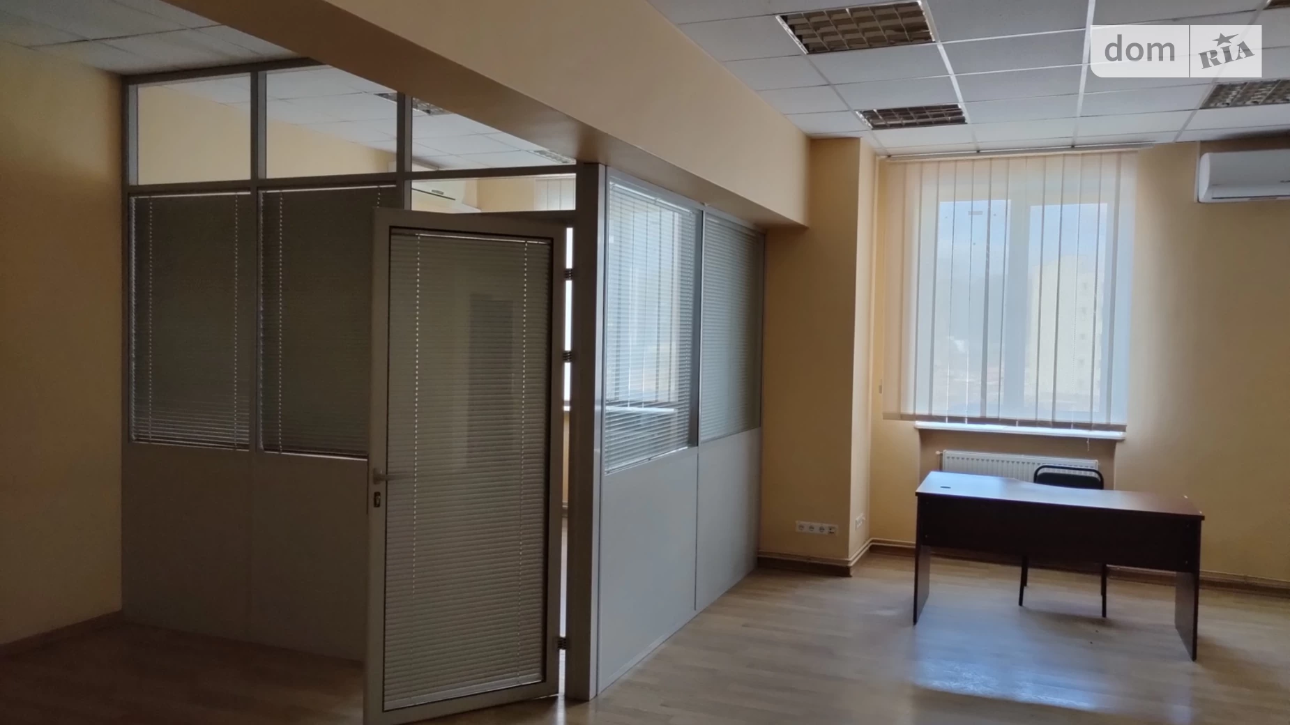 Здається в оренду офіс 93 кв. м в бізнес-центрі, цена: 13500 грн - фото 5