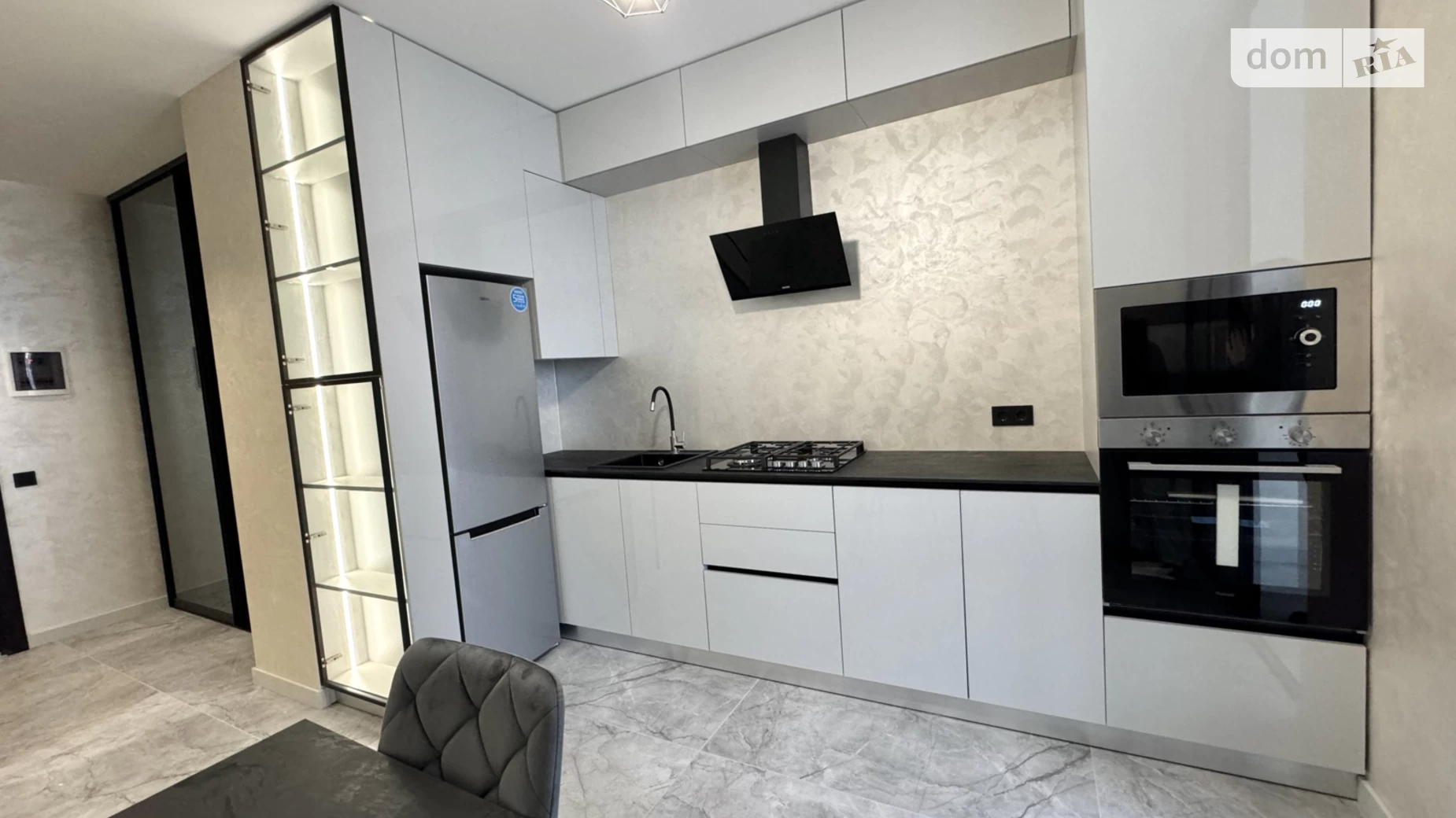 Продается 1-комнатная квартира 52 кв. м в Львове, цена: 99000 $ - фото 2