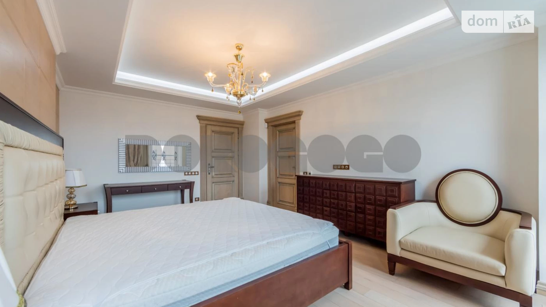 Продается 4-комнатная квартира 189.4 кв. м в Киеве, ул. Зверинецкая, 47 - фото 2