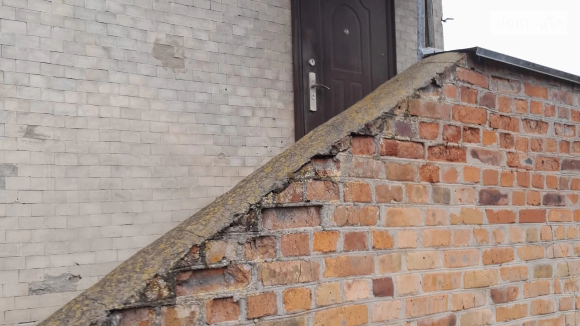 Продается 2-комнатная квартира 47 кв. м в Карвиновке - фото 3