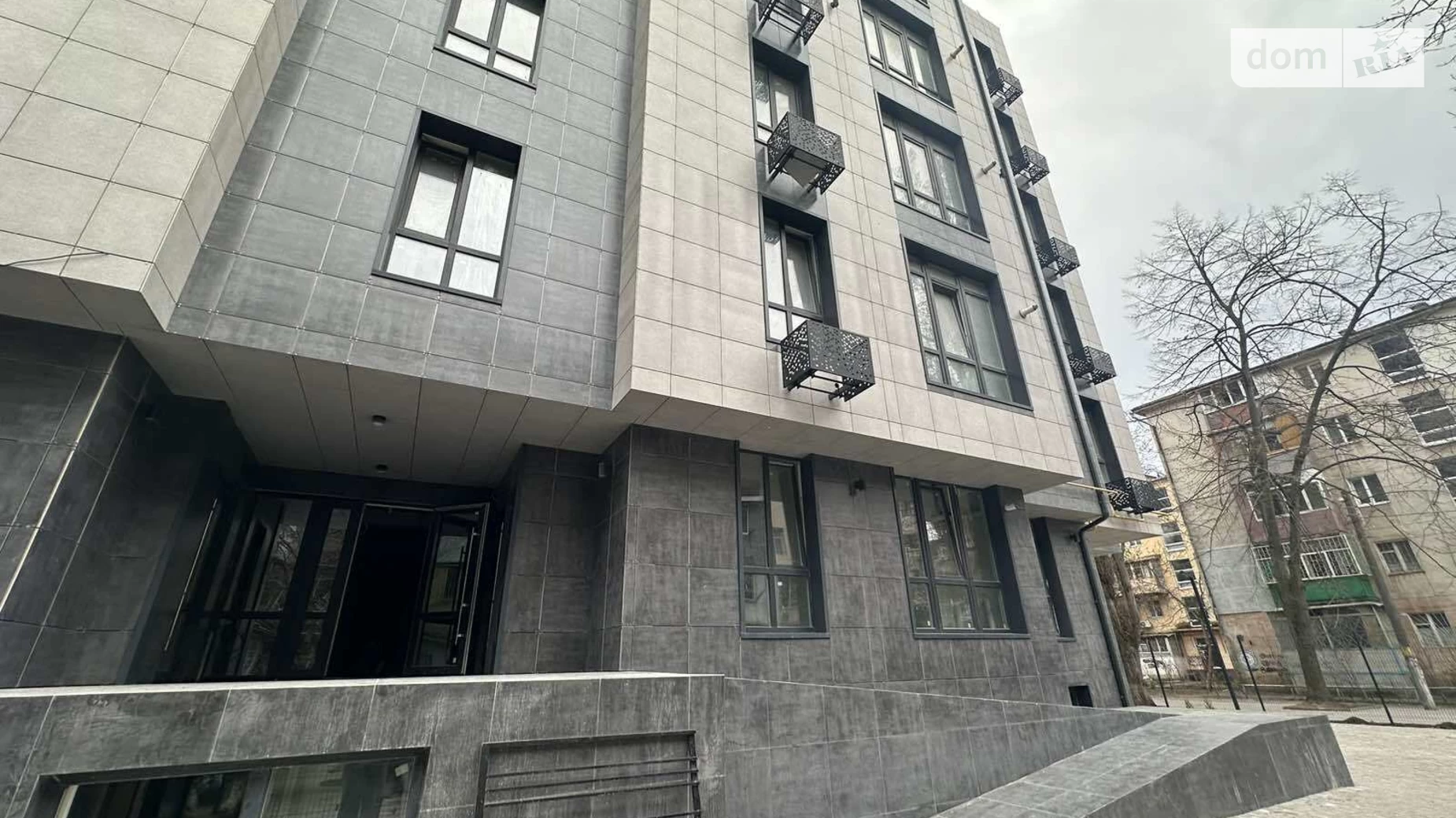 Продается помещения свободного назначения 42.1 кв. м в 7-этажном здании, цена: 46310 $ - фото 2