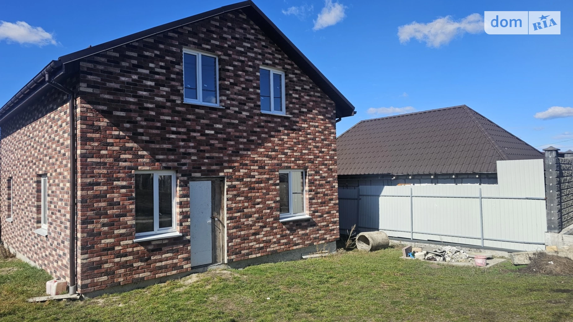 Продается дом на 2 этажа 130 кв. м с верандой, цена: 63000 $ - фото 2