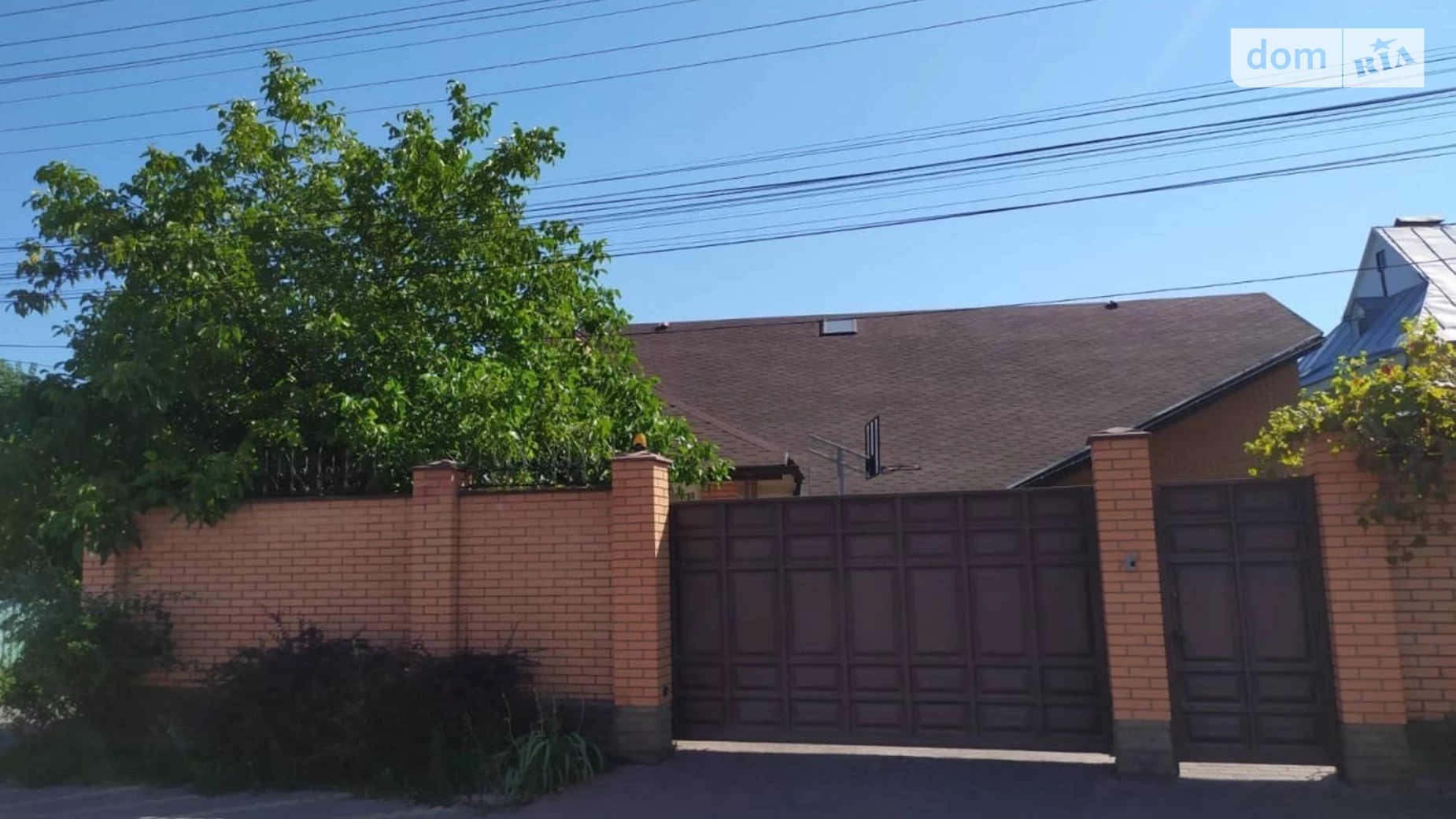 Продается дом на 2 этажа 250 кв. м с верандой, цена: 250000 € - фото 5