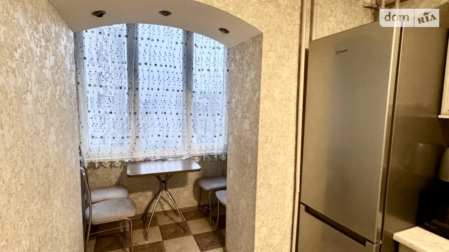 Продается 2-комнатная квартира 49 кв. м в Черновцах - фото 4