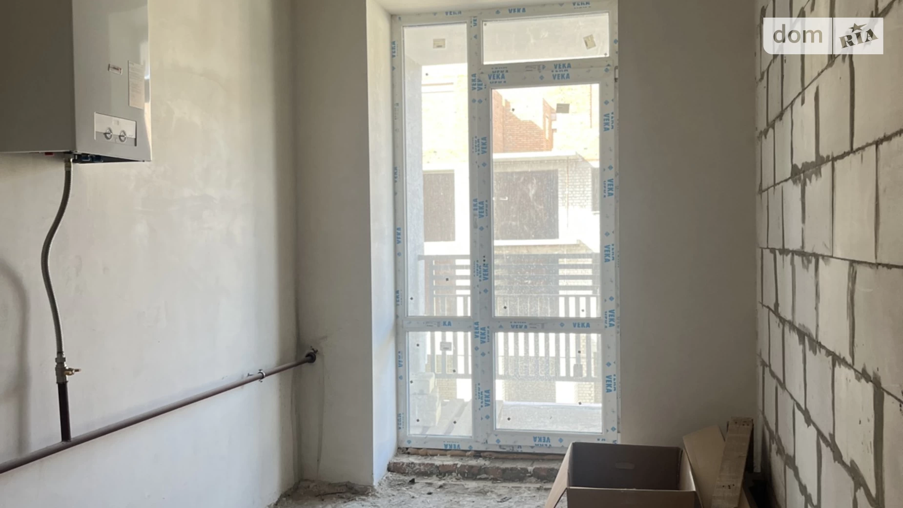 Продается 2-комнатная квартира 70 кв. м в Буче, ул. Ивана Кожедуба, 8А - фото 2