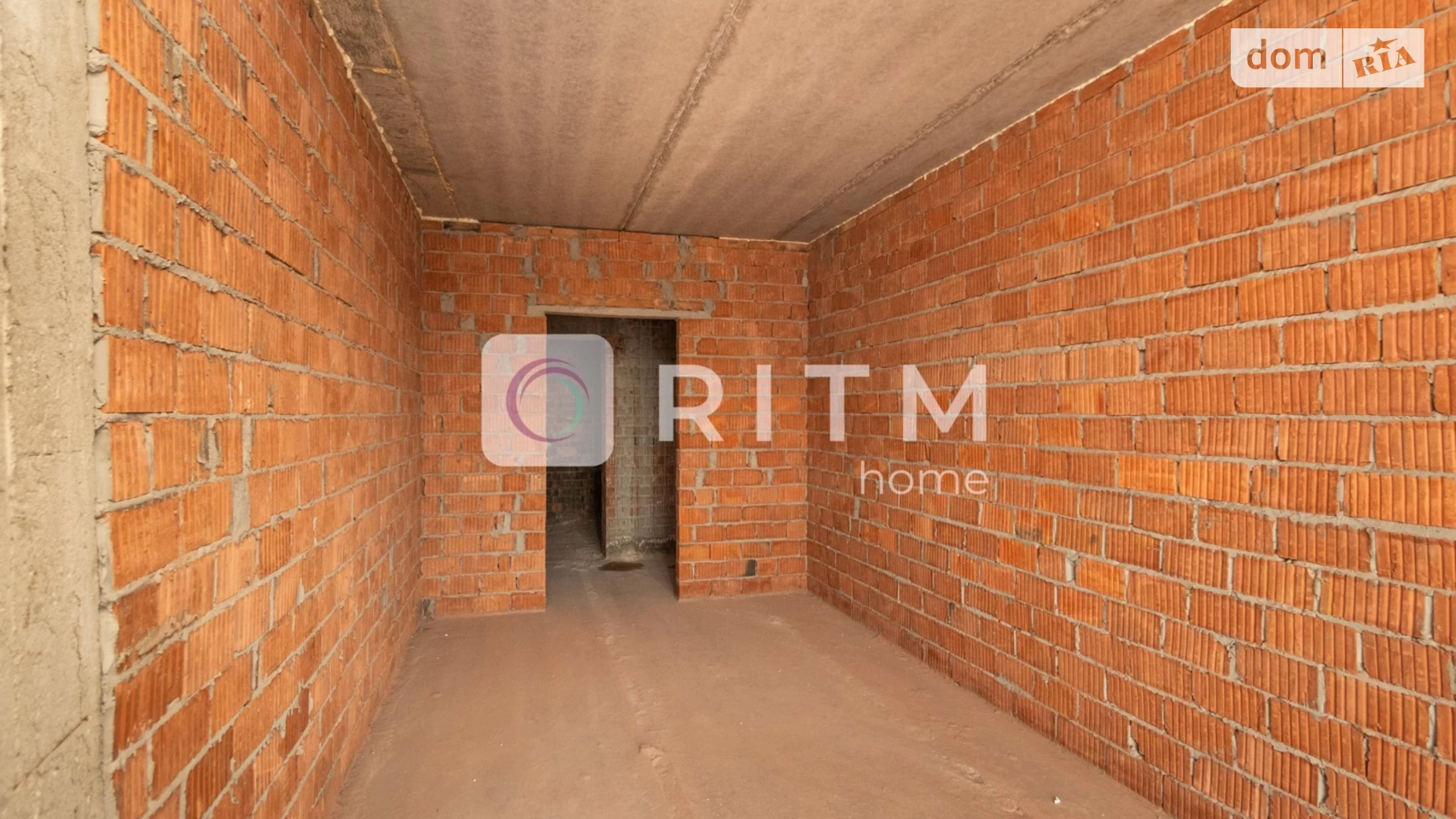 Продается 2-комнатная квартира 67.1 кв. м в Черновцах - фото 3