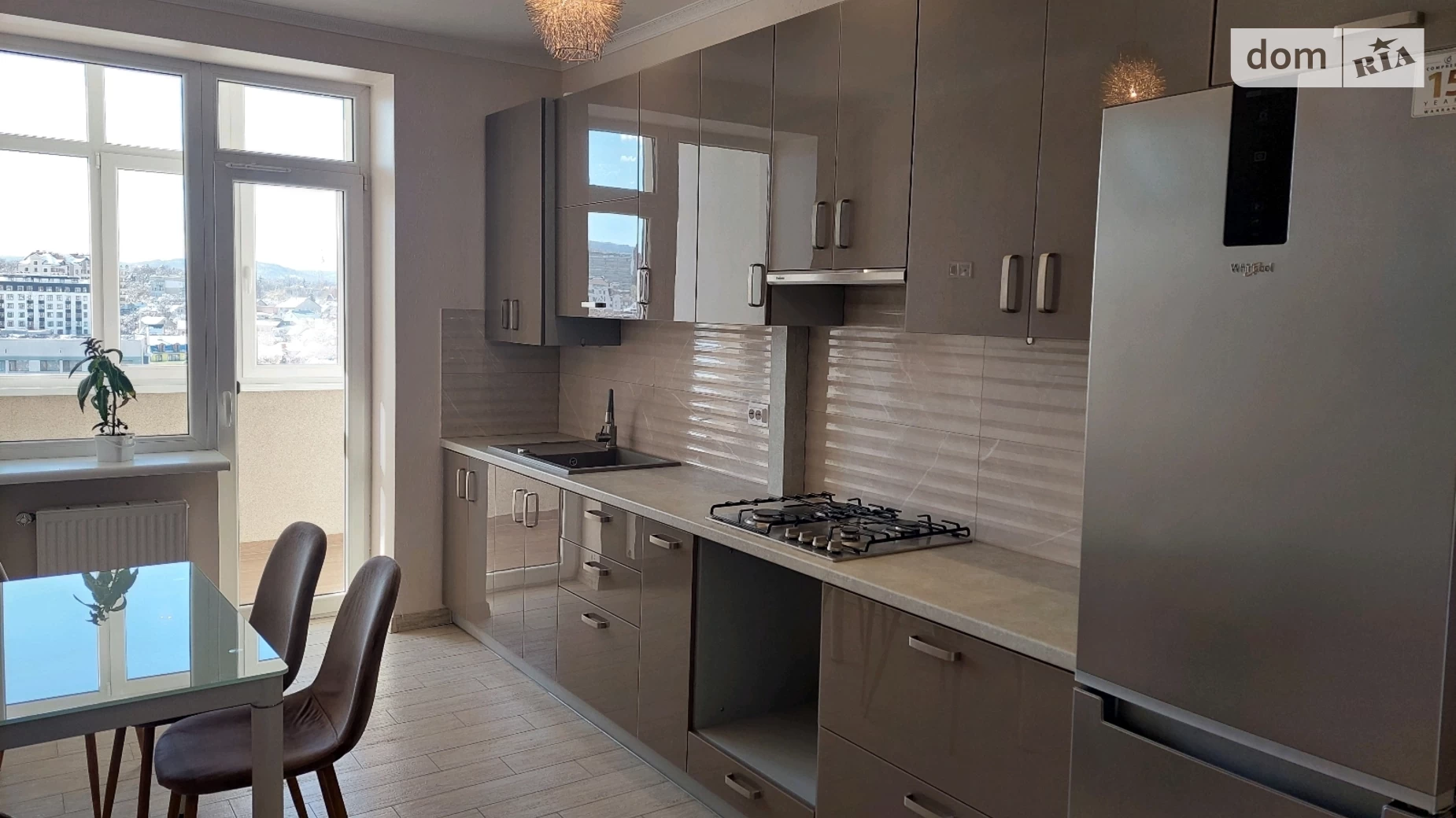 Продается 2-комнатная квартира 82 кв. м в Трускавце, ул. Саломеи Крушельницкой, 8 - фото 2