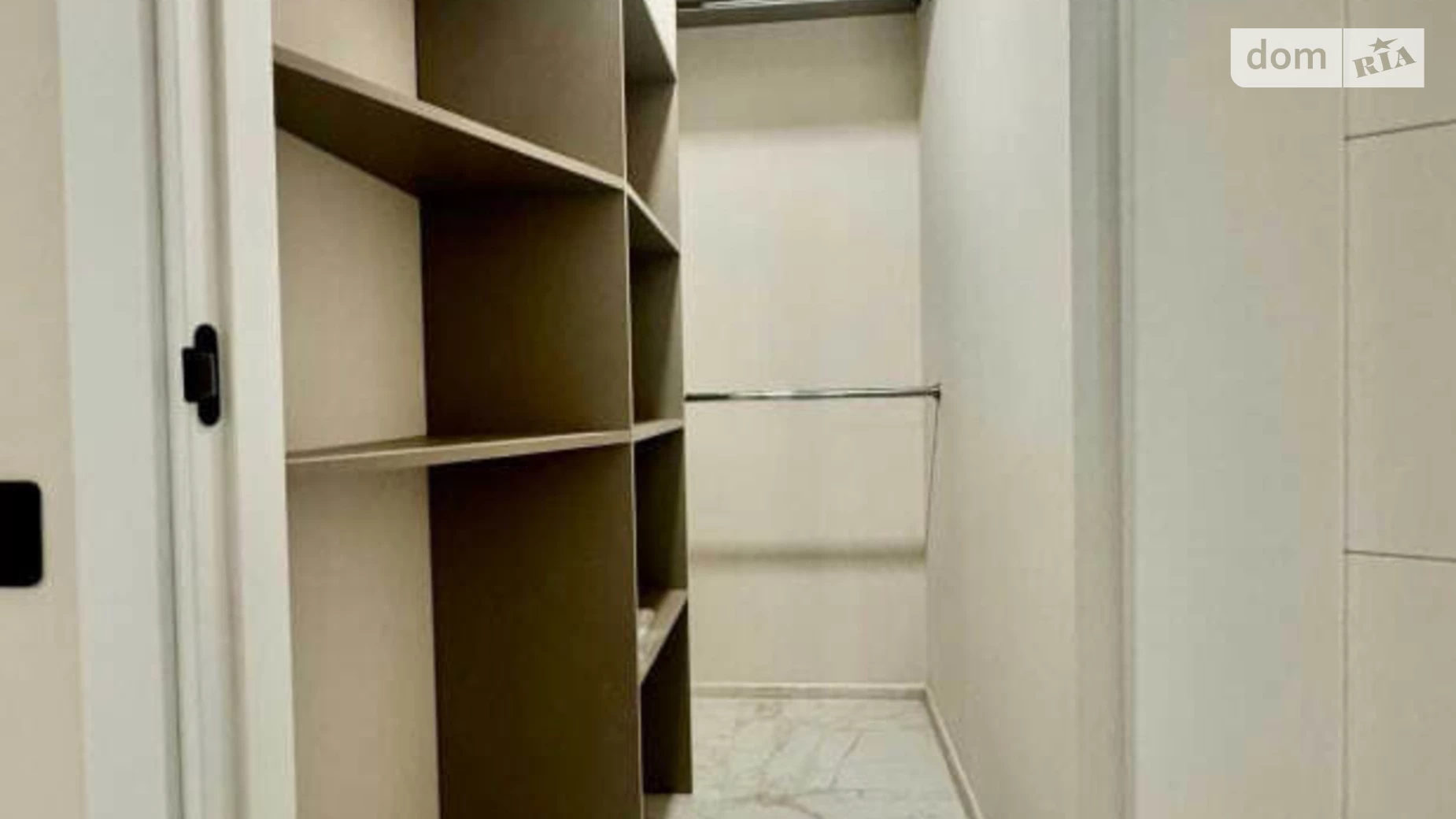 Продается 1-комнатная квартира 43 кв. м в Днепре, Запорожское шоссе, 32 - фото 2