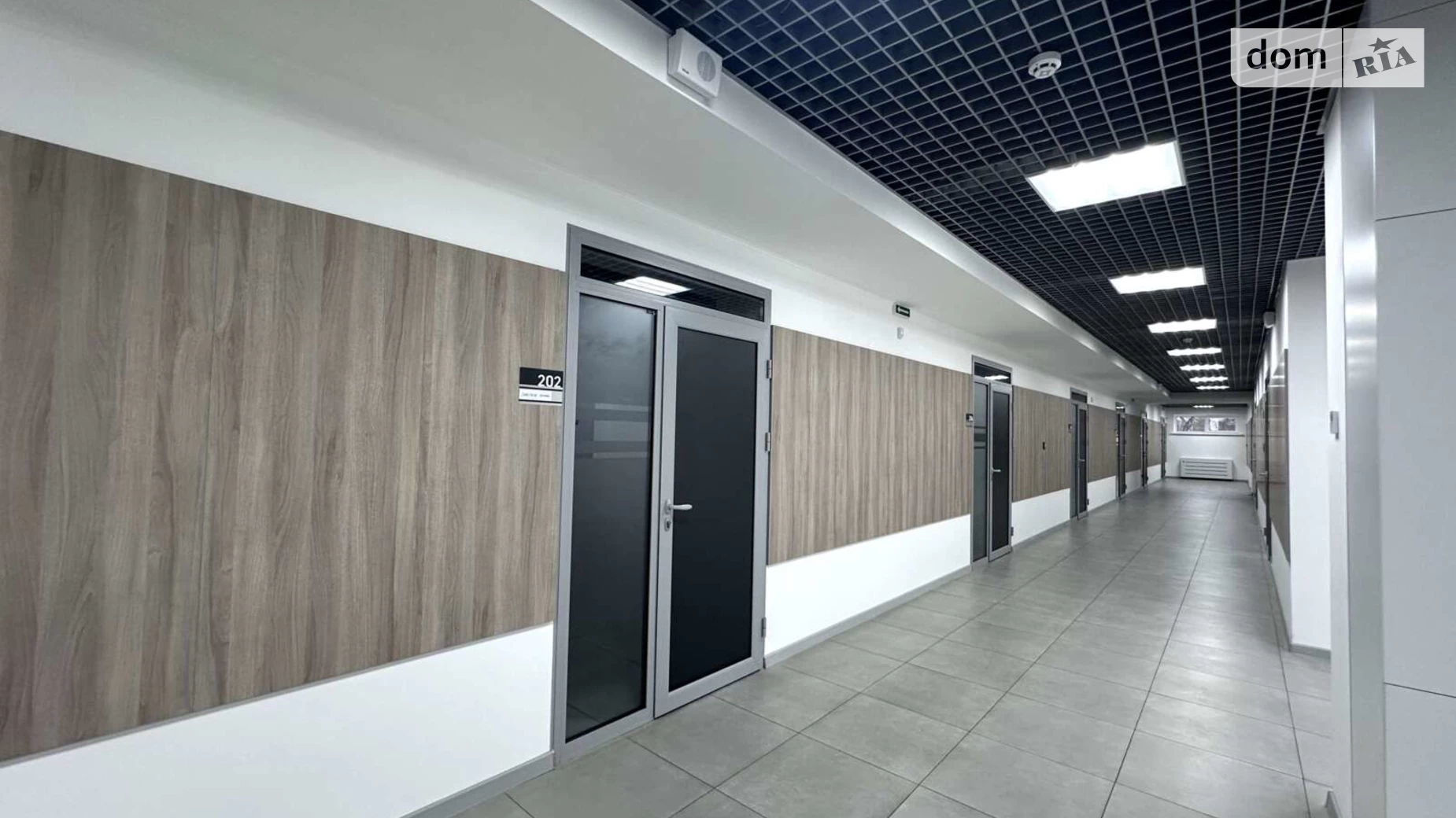 Сдается в аренду офис 800 кв. м в бизнес-центре, цена: 8000 $ - фото 3