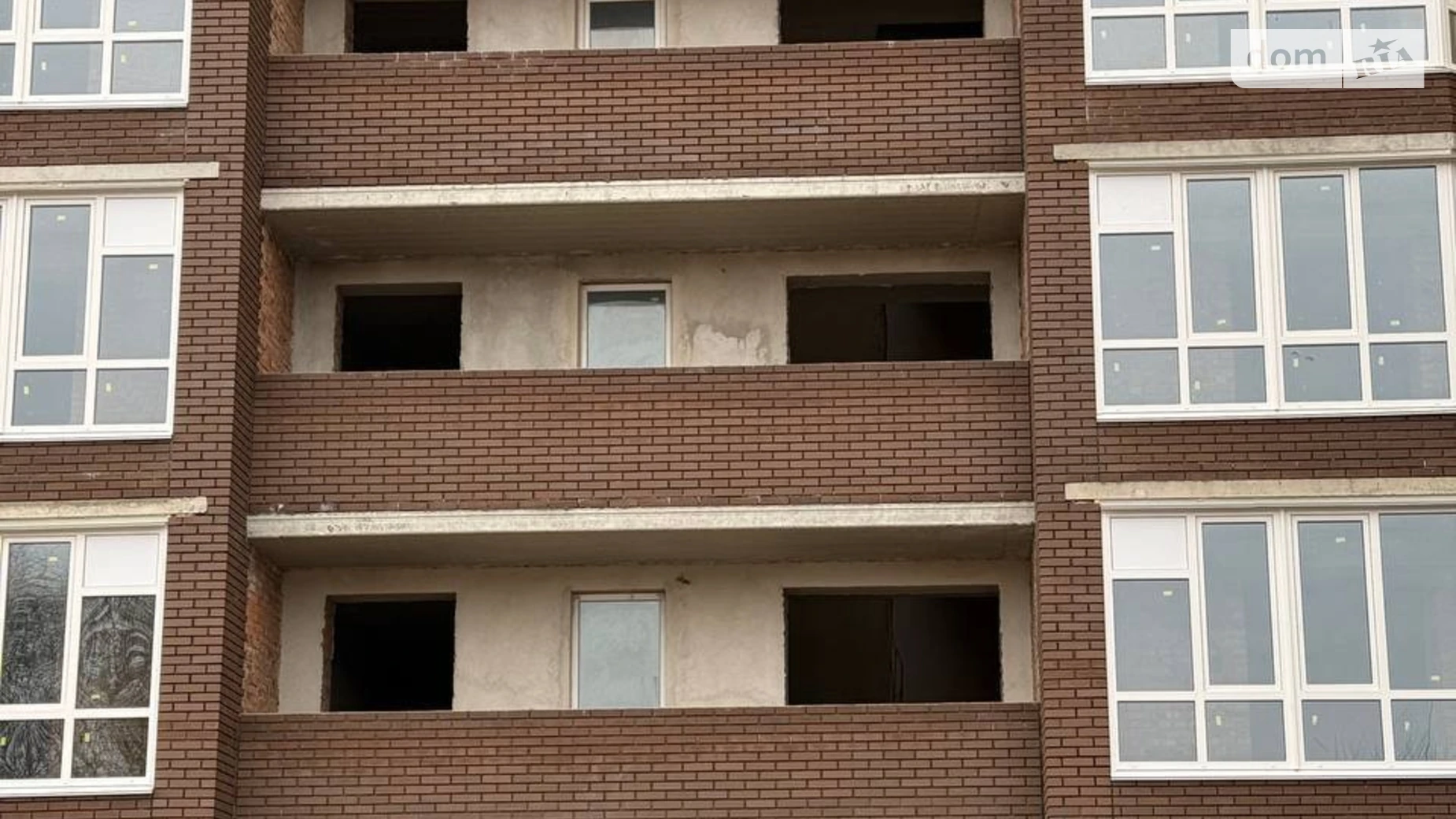 Продается 2-комнатная квартира 68.12 кв. м в Хмельницком, ул. Озерная, 14А - фото 2