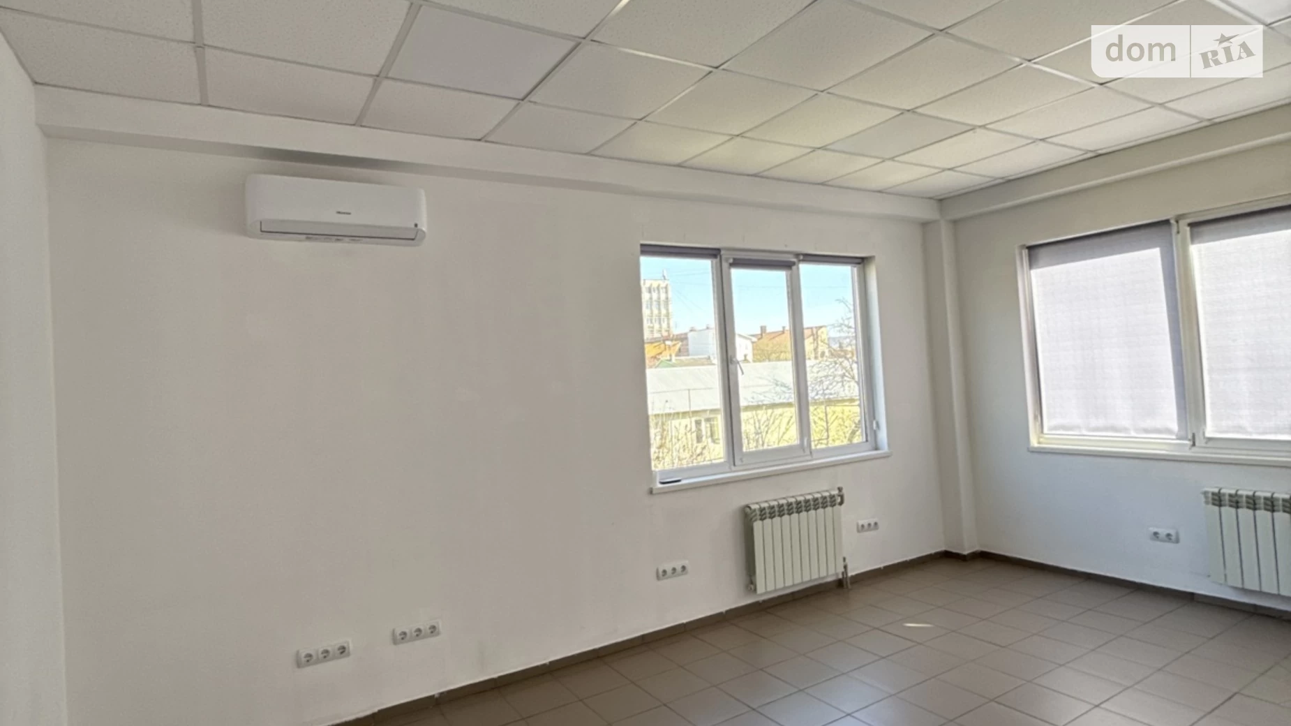 Сдается в аренду офис 26 кв. м в бизнес-центре, цена: 12500 грн - фото 2