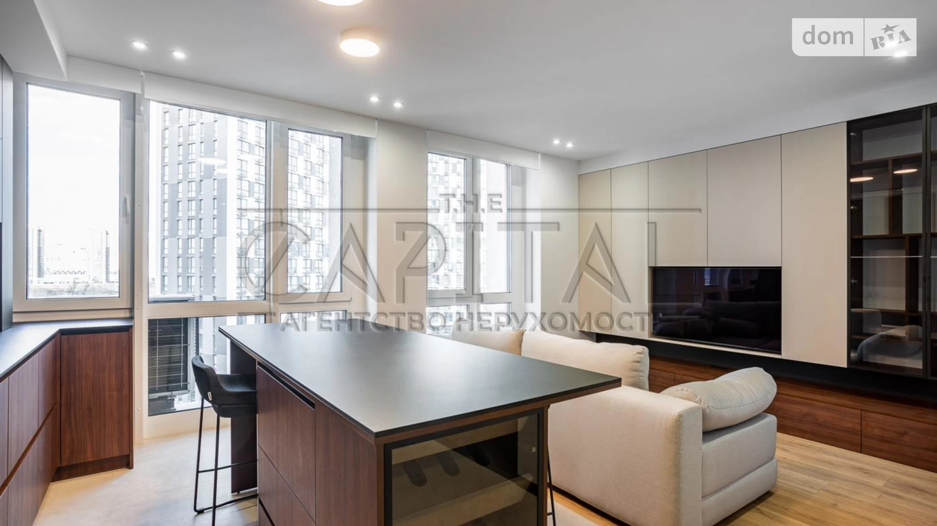 Продается 2-комнатная квартира 75 кв. м в Киеве, ул. Заречная, 2 корпус 2 - фото 3