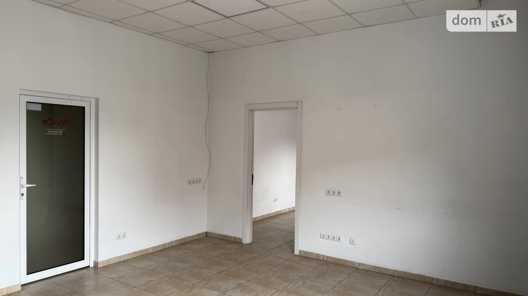 Сдается в аренду офис 42 кв. м в бизнес-центре, цена: 16800 грн - фото 3