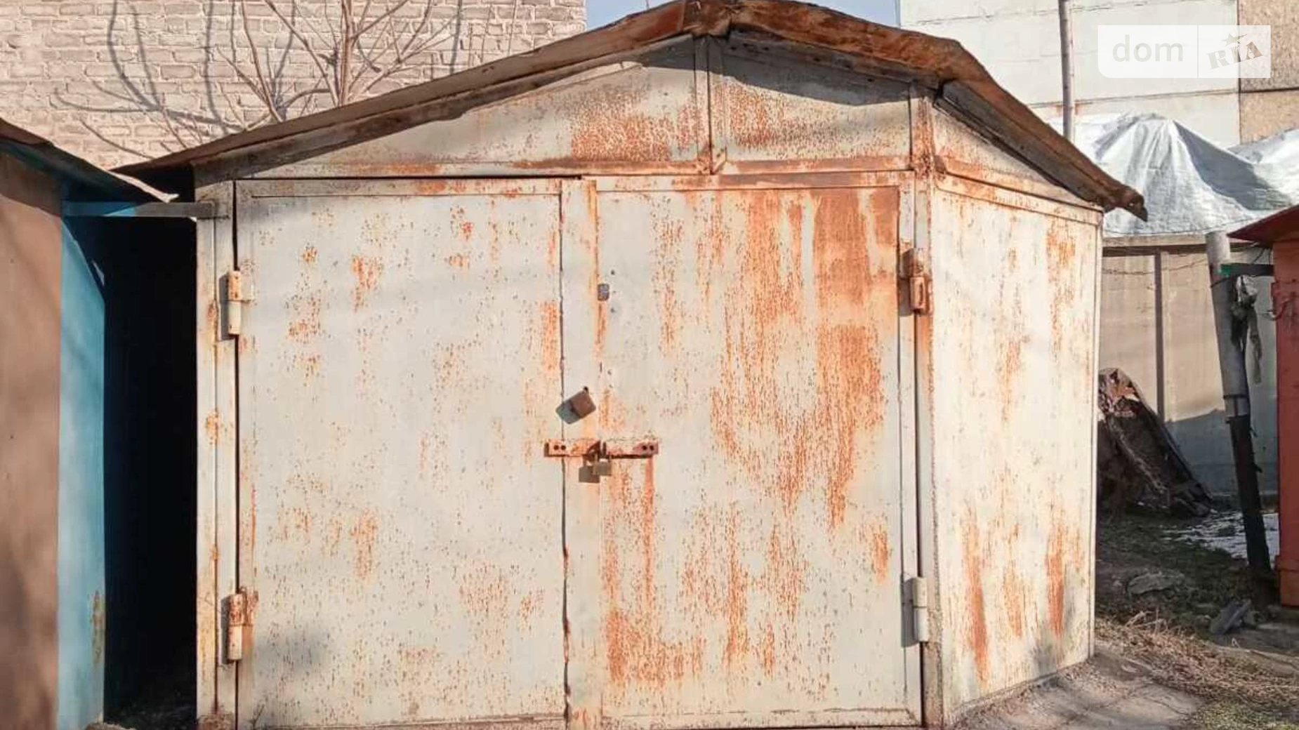Продается место в гаражном кооперативе под легковое авто на 17 кв. м, цена: 850 $ - фото 3