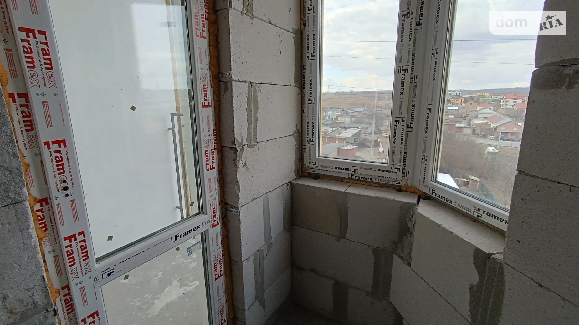 Продается 2-комнатная квартира 52 кв. м в Хмельницком, ул. Озерная, 4 - фото 2