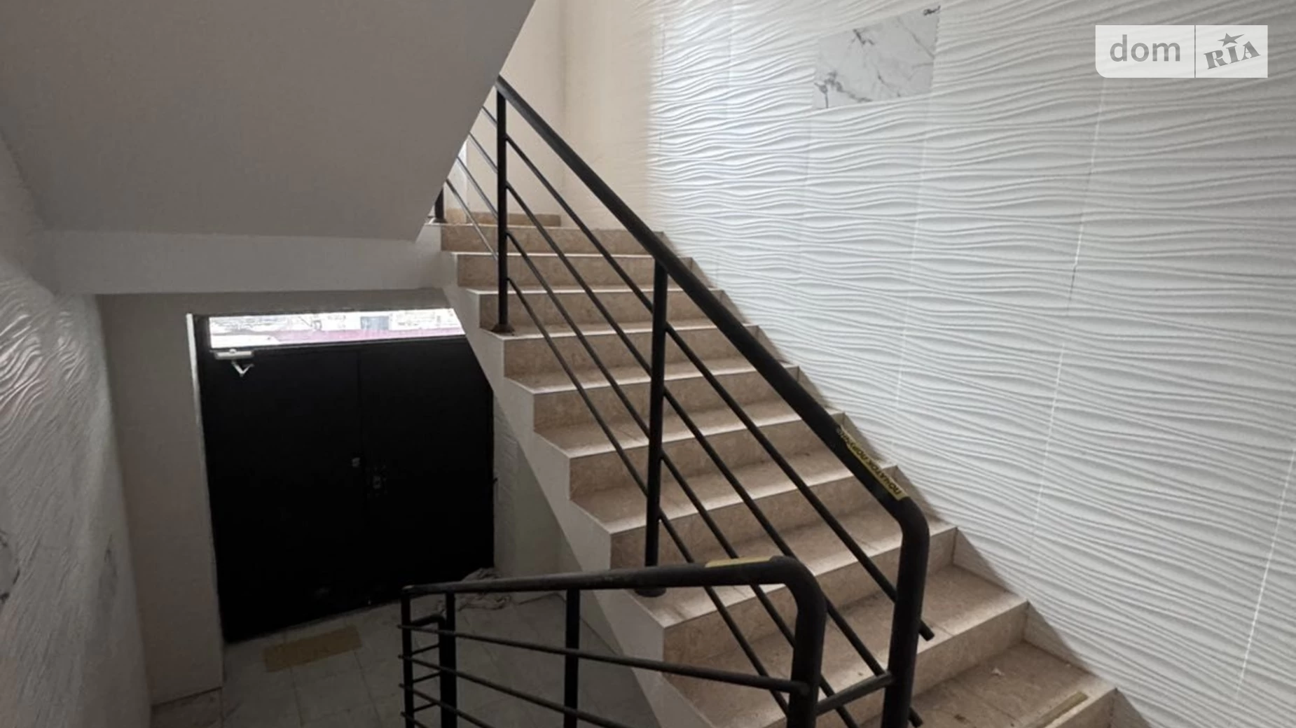 Продается 3-комнатная квартира 82.7 кв. м в Хмельницком, ул. Институтская - фото 3