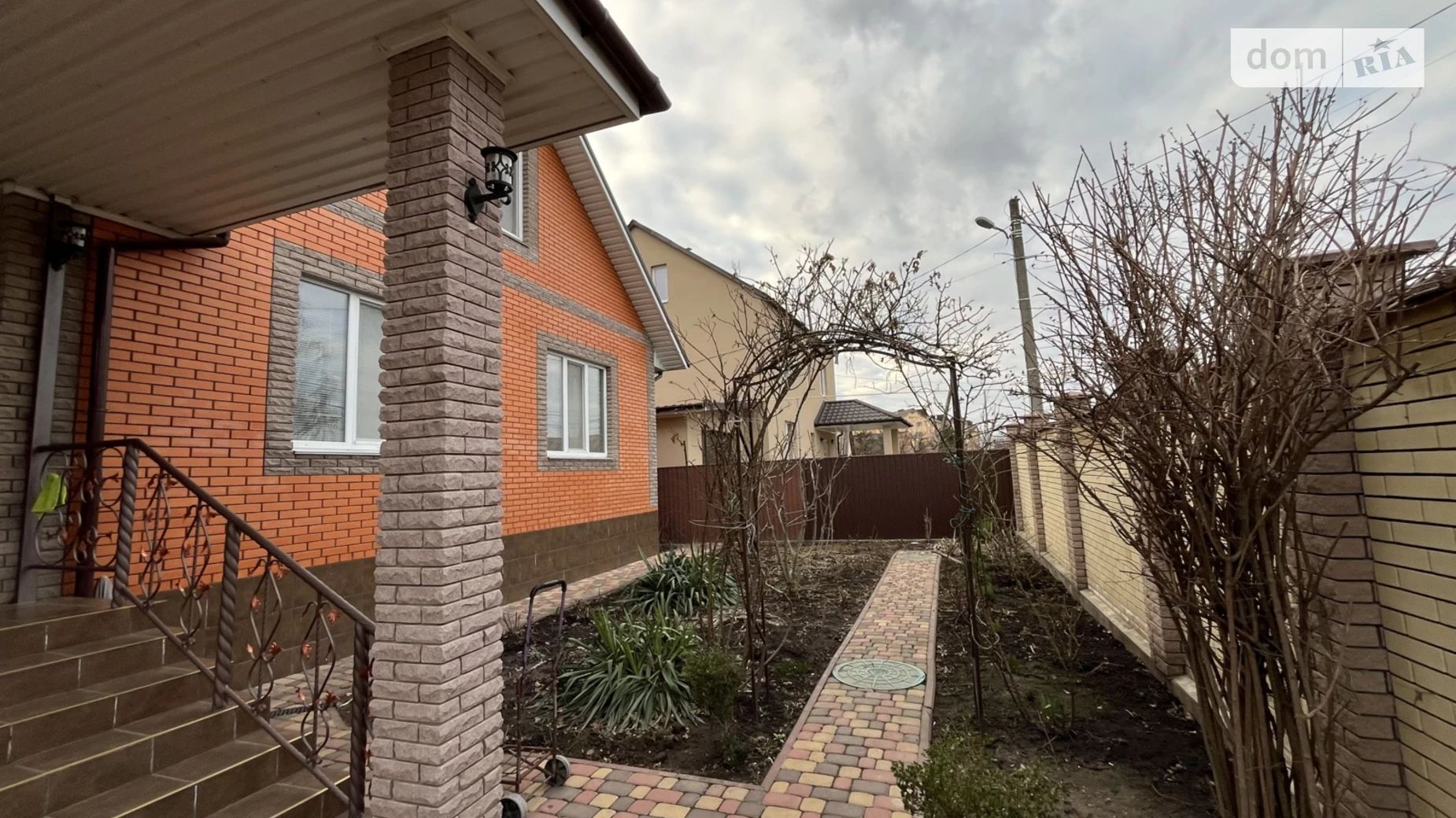 Продається одноповерховий будинок 175 кв. м з терасою, цена: 250000 $ - фото 2