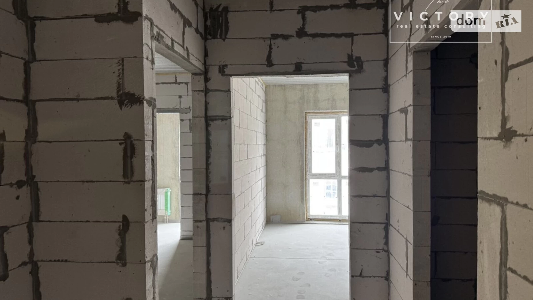 Продается 1-комнатная квартира 41 кв. м в Киеве, ул. Михаила Максимовича - фото 4