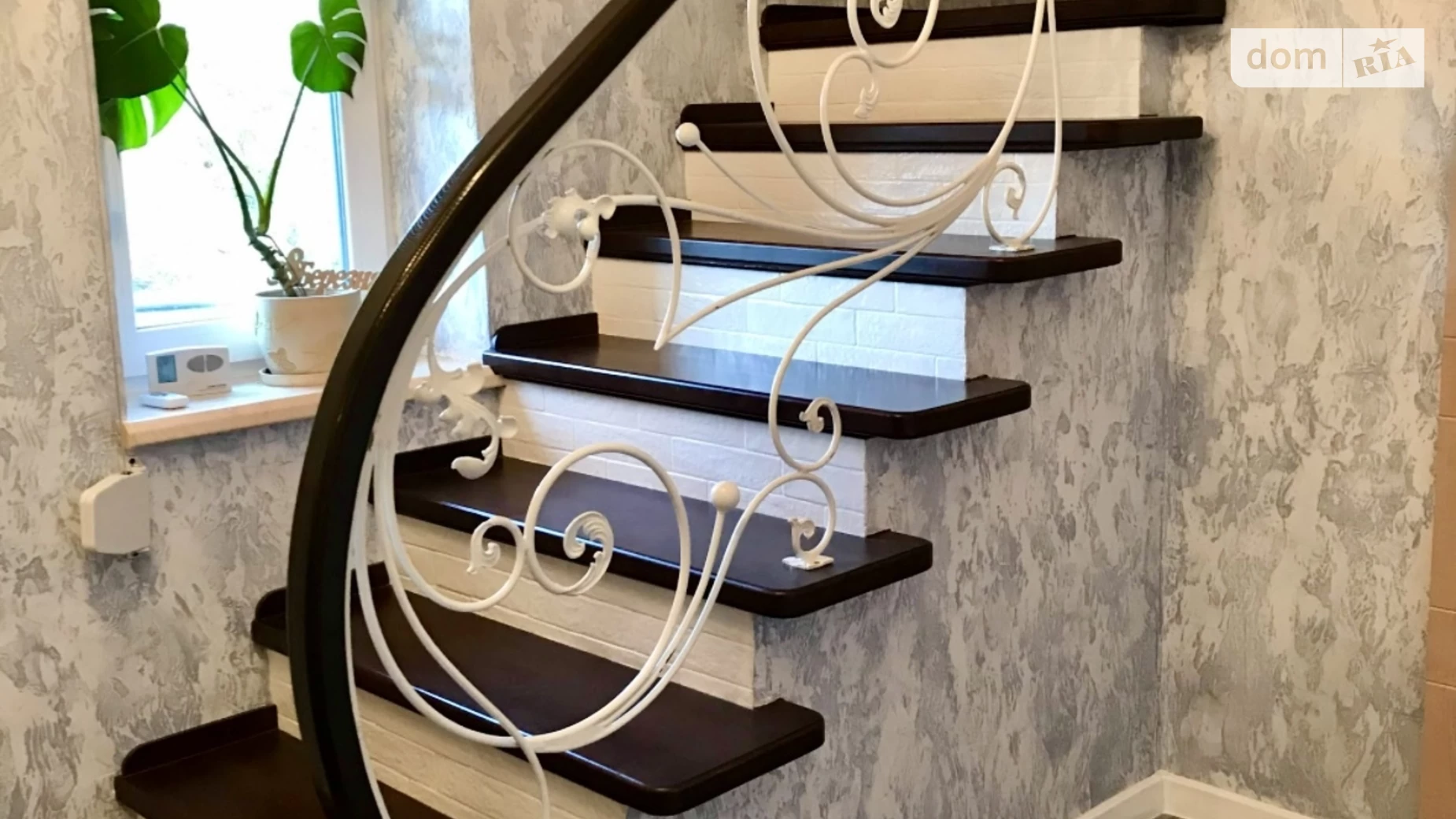 Продается дом на 2 этажа 120 кв. м с садом, цена: 155000 $ - фото 4