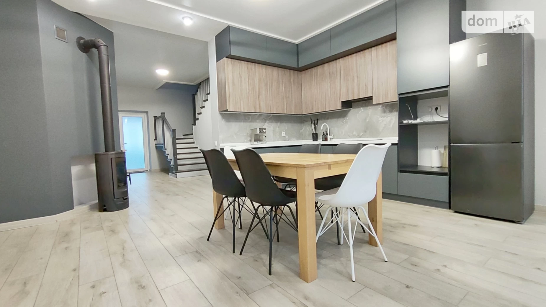 Продається будинок 2 поверховий 133 кв. м з садом, цена: 165000 $ - фото 4