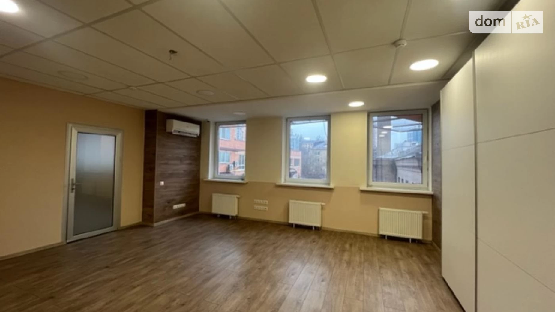 Сдается в аренду офис 580 кв. м в бизнес-центре, цена: 8700 $ - фото 5