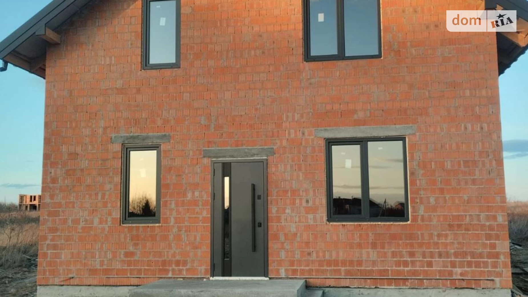 Продается дом на 2 этажа 120 кв. м с мебелью, цена: 67000 $ - фото 3