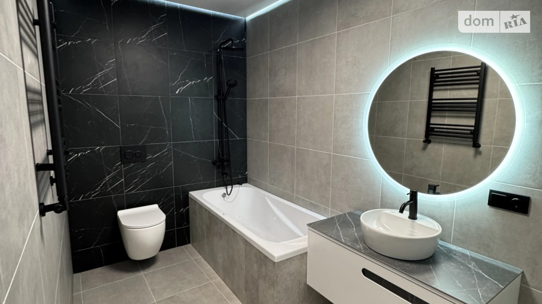 Продается 1-комнатная квартира 45 кв. м в Ивано-Франковске, цена: 64500 $ - фото 2