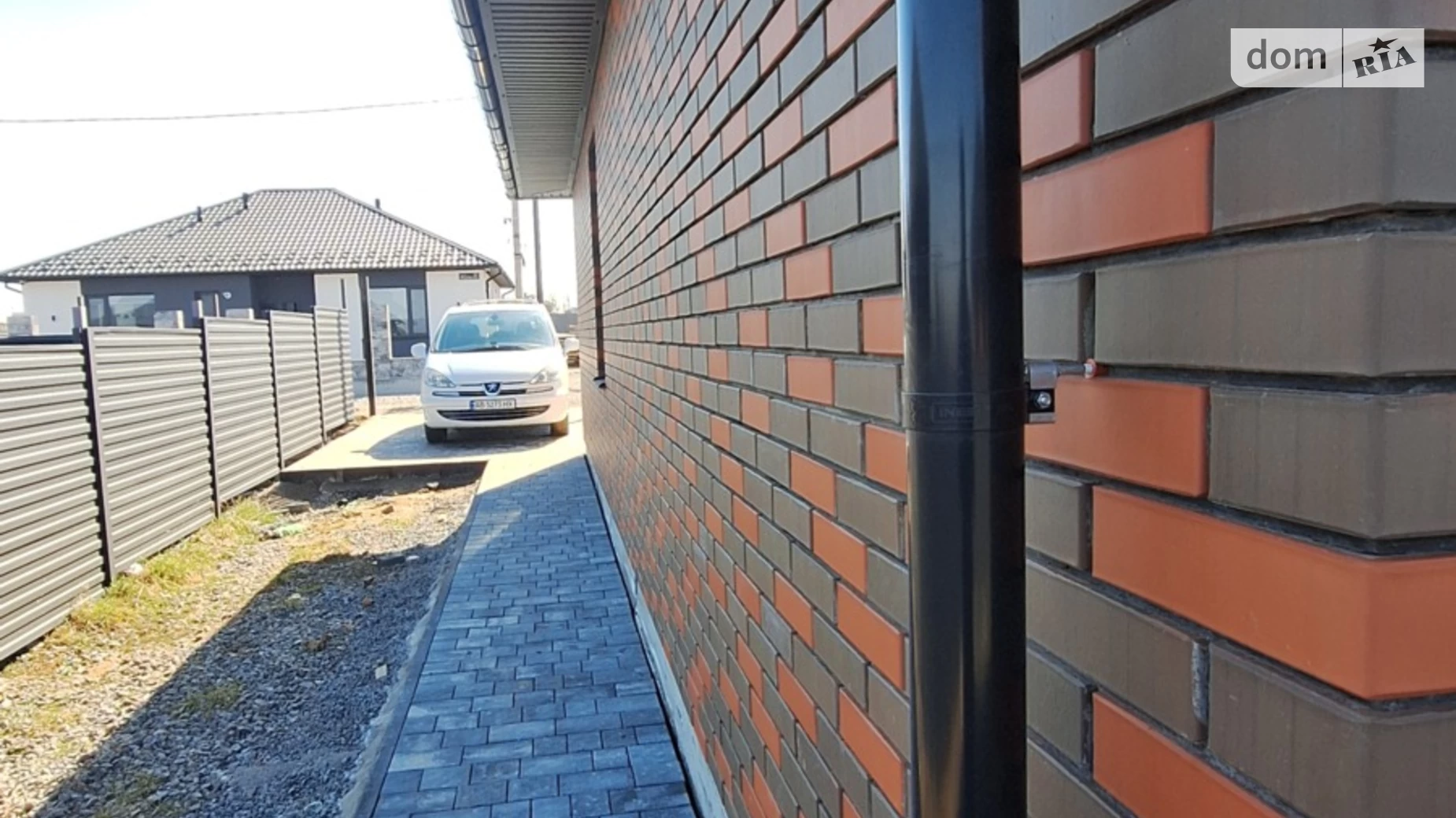 Продается одноэтажный дом 95 кв. м с верандой, цена: 75000 $ - фото 3