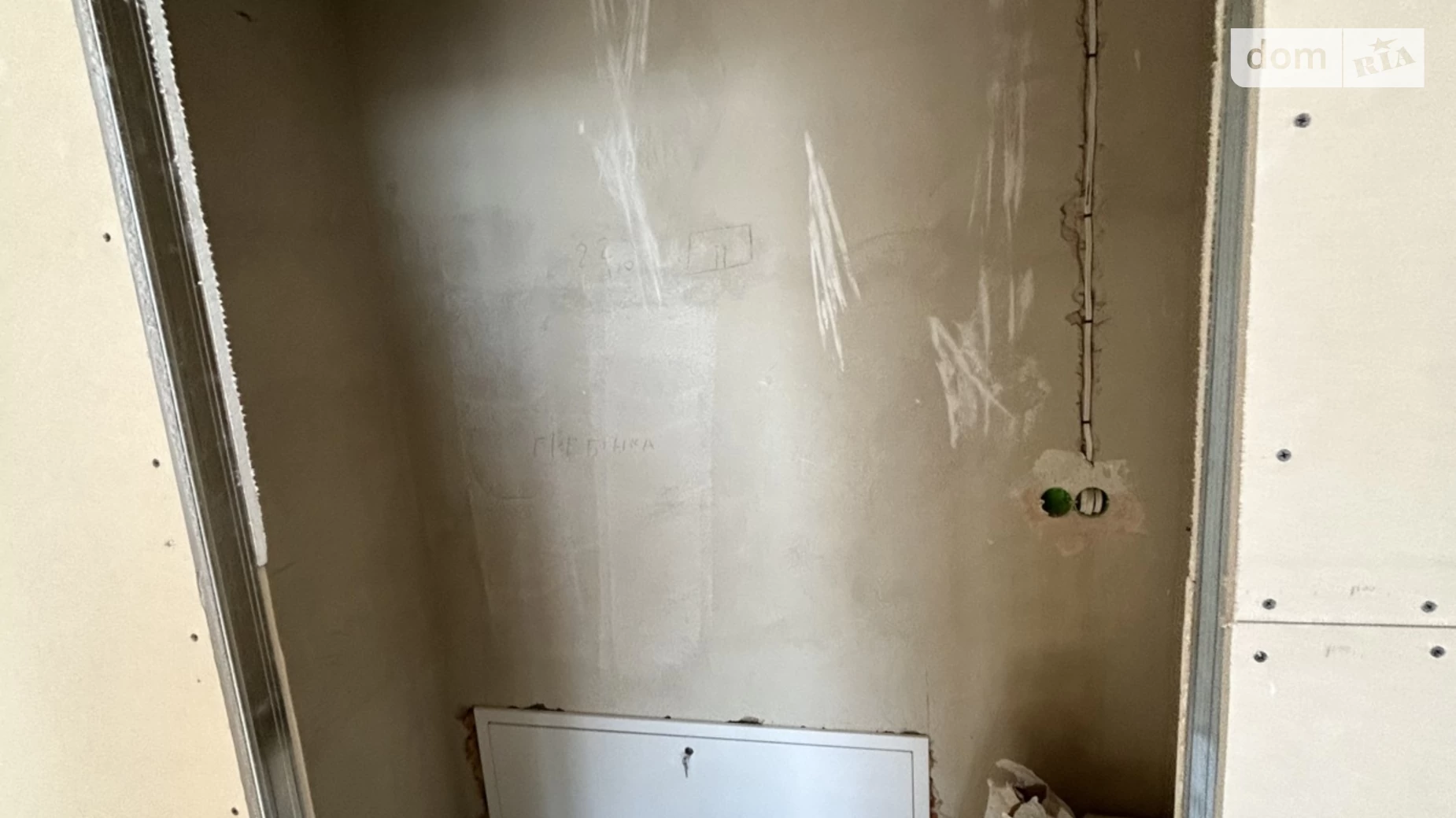 Продается 2-комнатная квартира 62 кв. м в Ивано-Франковске, ул. Ленкавского, 34/2 - фото 4