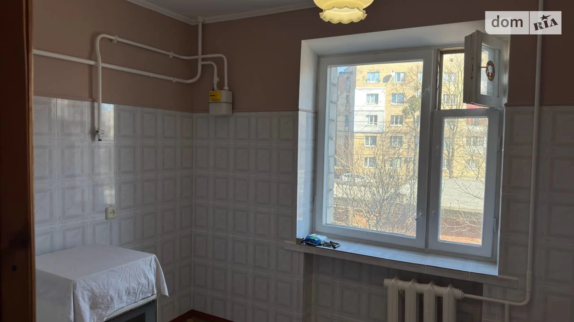 Продается 1-комнатная квартира 37 кв. м в Виннице, ул. Павла Корнелюка(Станиславского) - фото 2