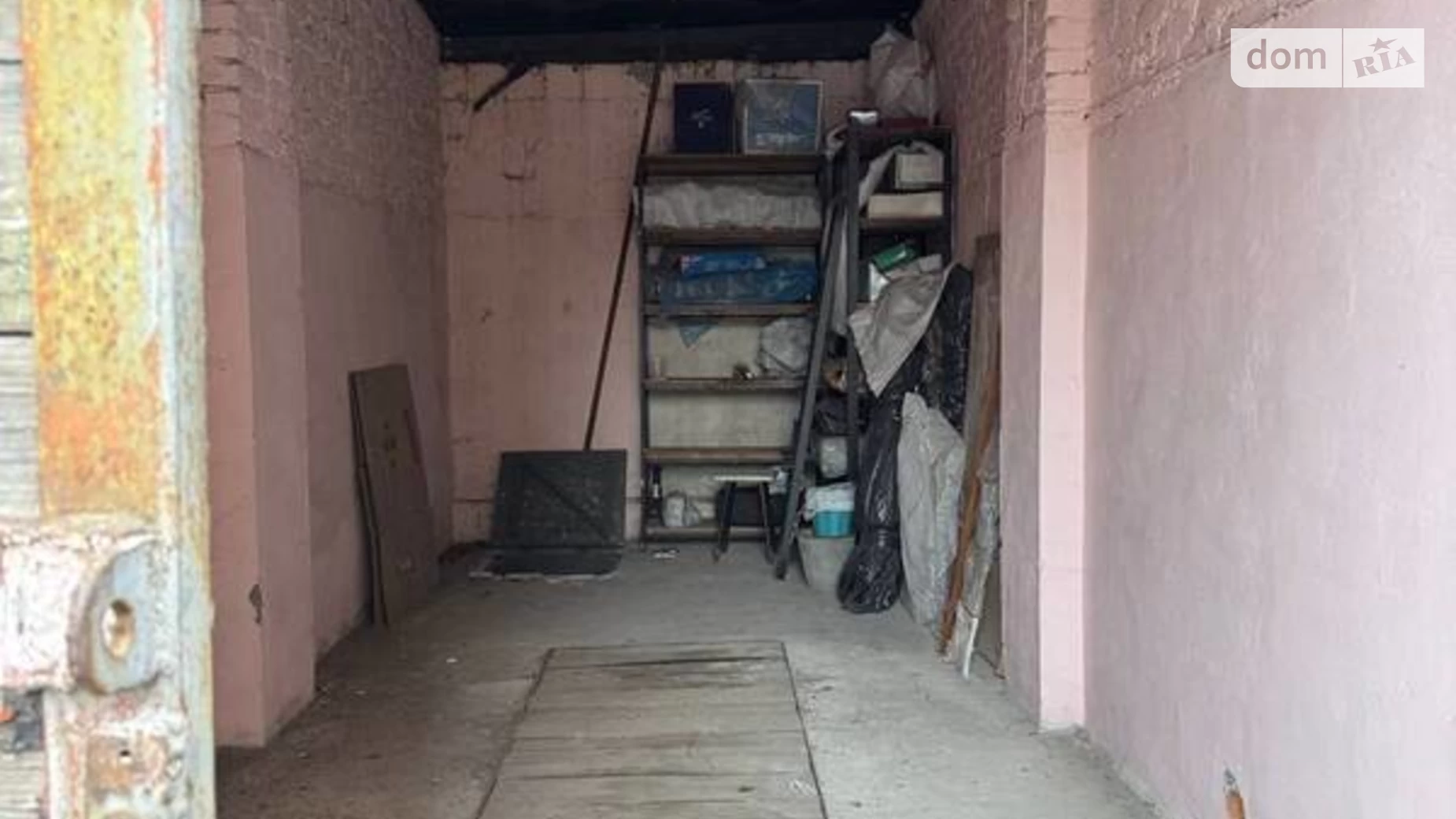 Продается отдельно стоящий гараж под легковое авто на 17.8 кв. м, цена: 21000 $ - фото 4