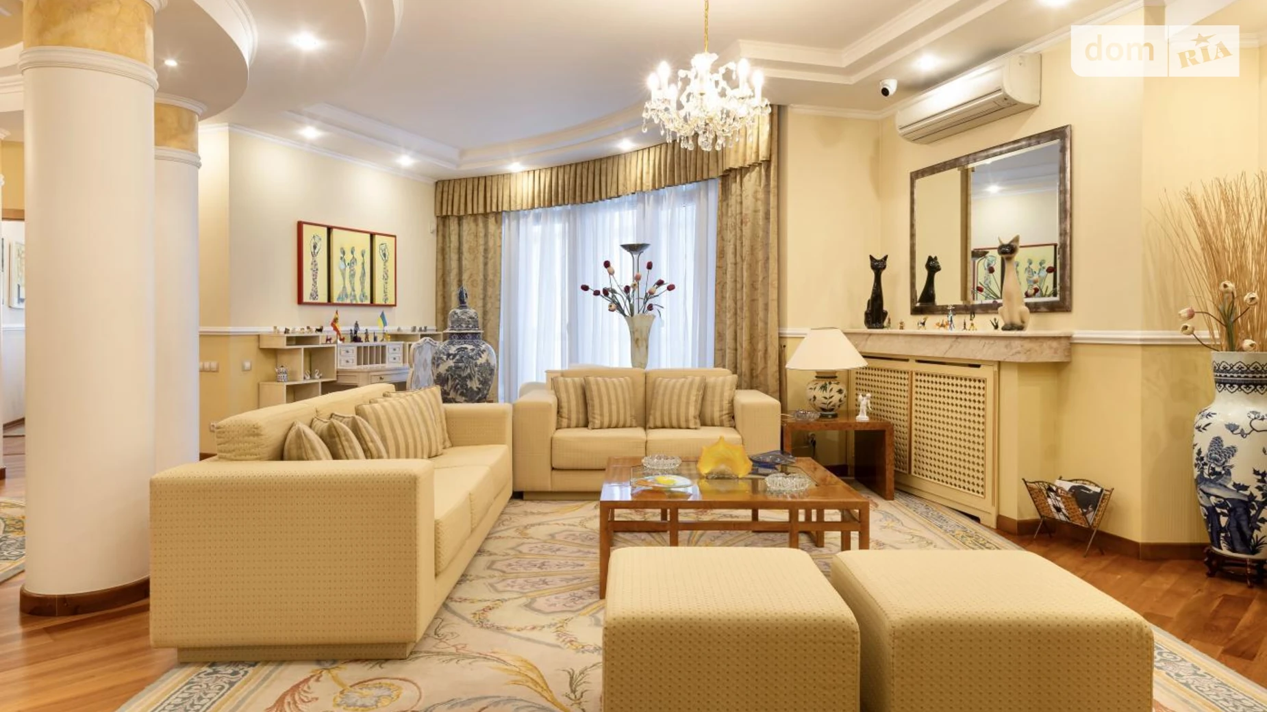 Продается 4-комнатная квартира 176.3 кв. м в Львове, ул. Академика Сахарова Андрея - фото 2