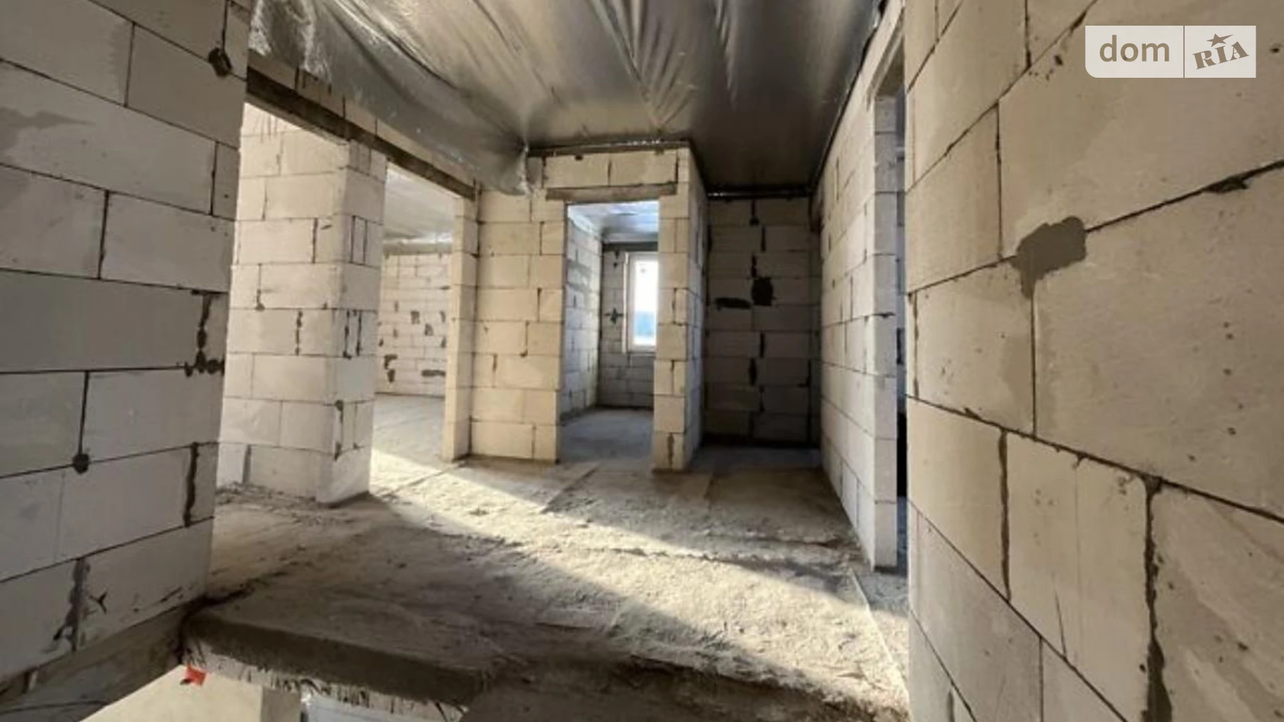 Продается дом на 2 этажа 207 кв. м с беседкой, цена: 55000 $ - фото 5