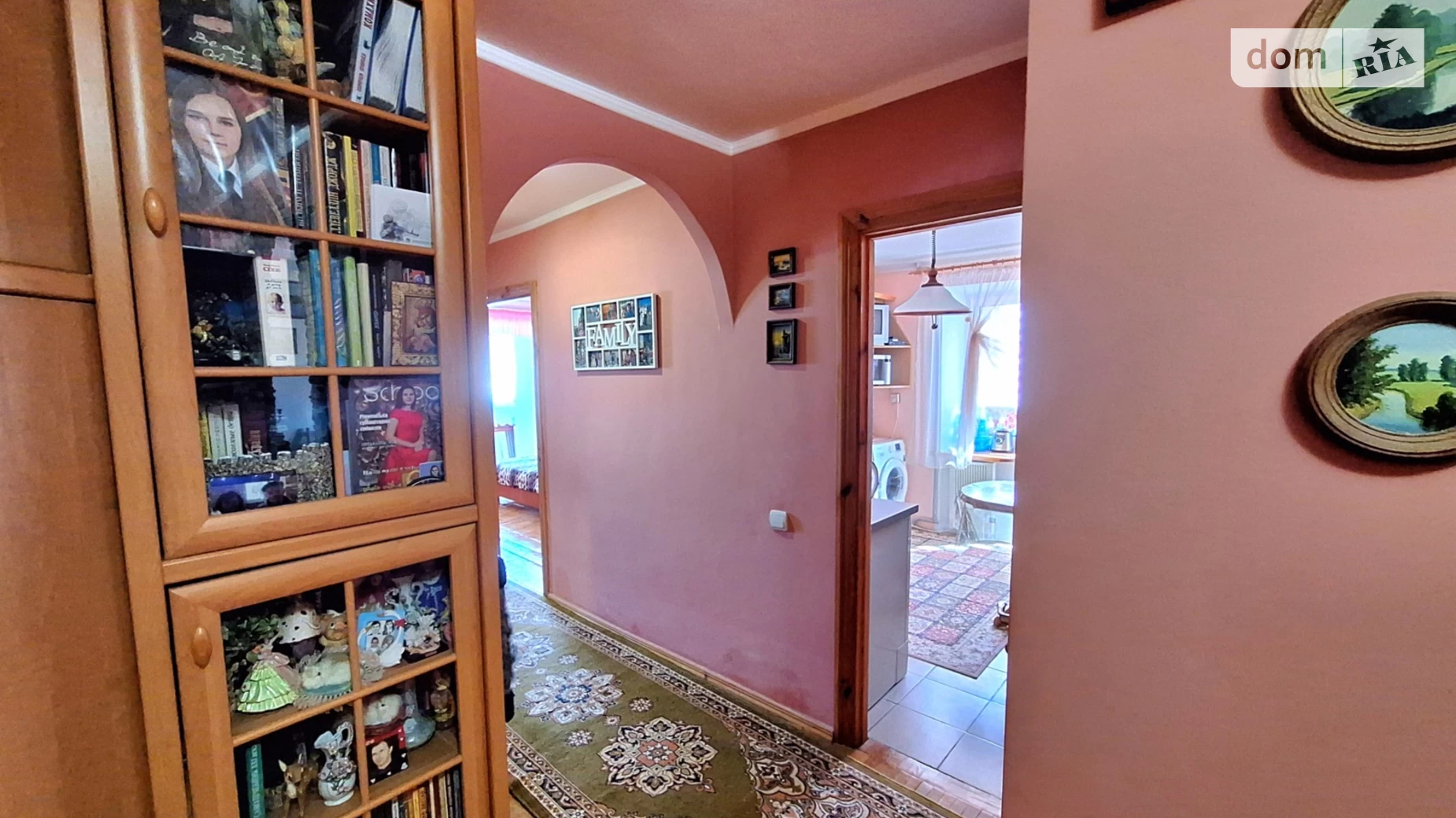 Продается 3-комнатная квартира 71.1 кв. м в Ровно, ул. Коновальца Евгения, 18 - фото 3