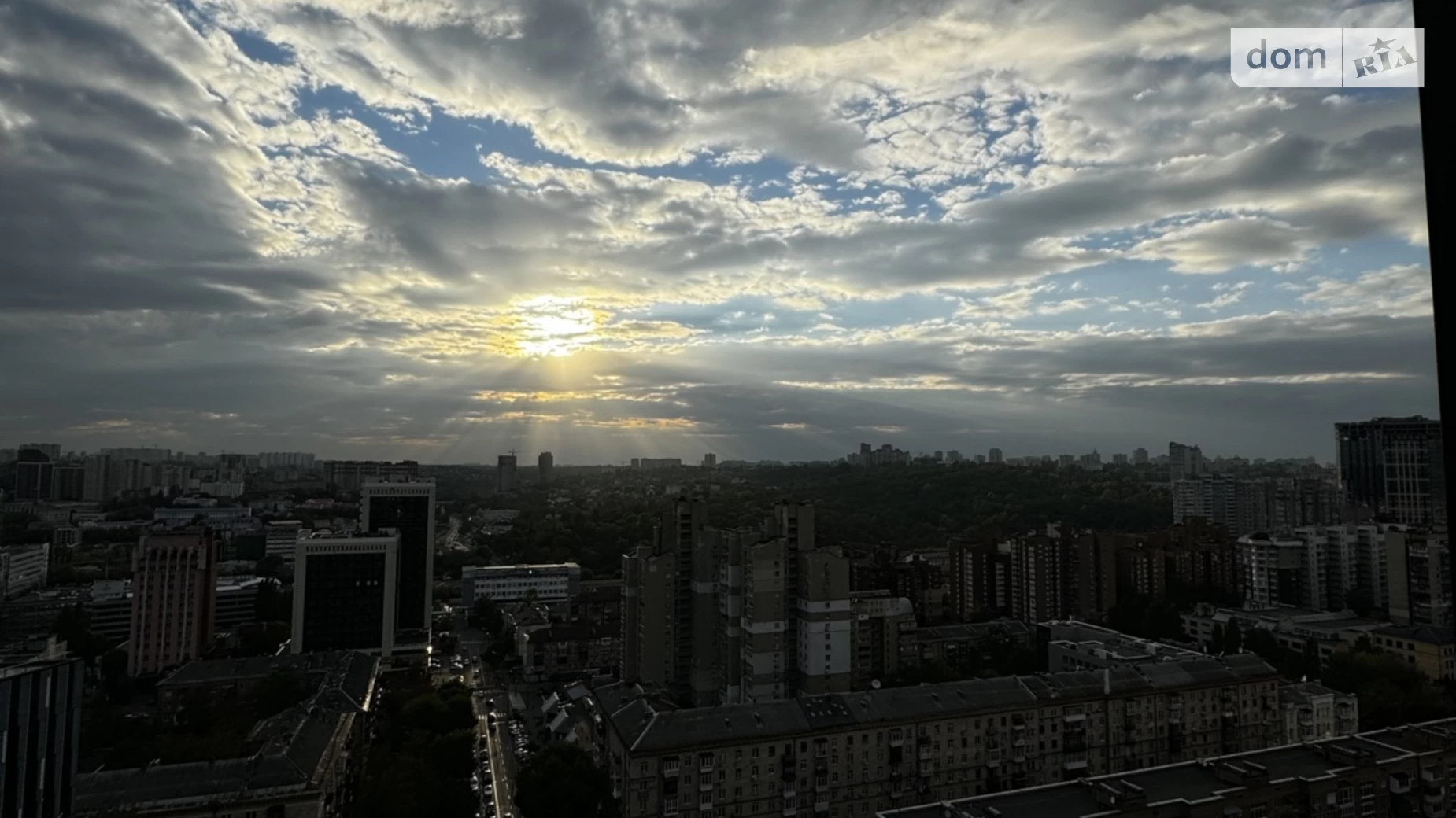 Продается 3-комнатная квартира 118 кв. м в Киеве, ул. Предславинская, 42 - фото 4