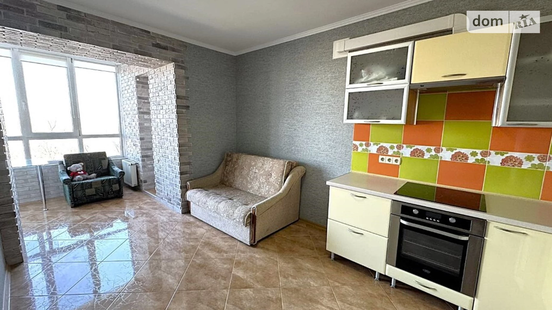 Продається 1-кімнатна квартира 57.1 кв. м у Одесі, вул. Мечникова, 2/1 - фото 2