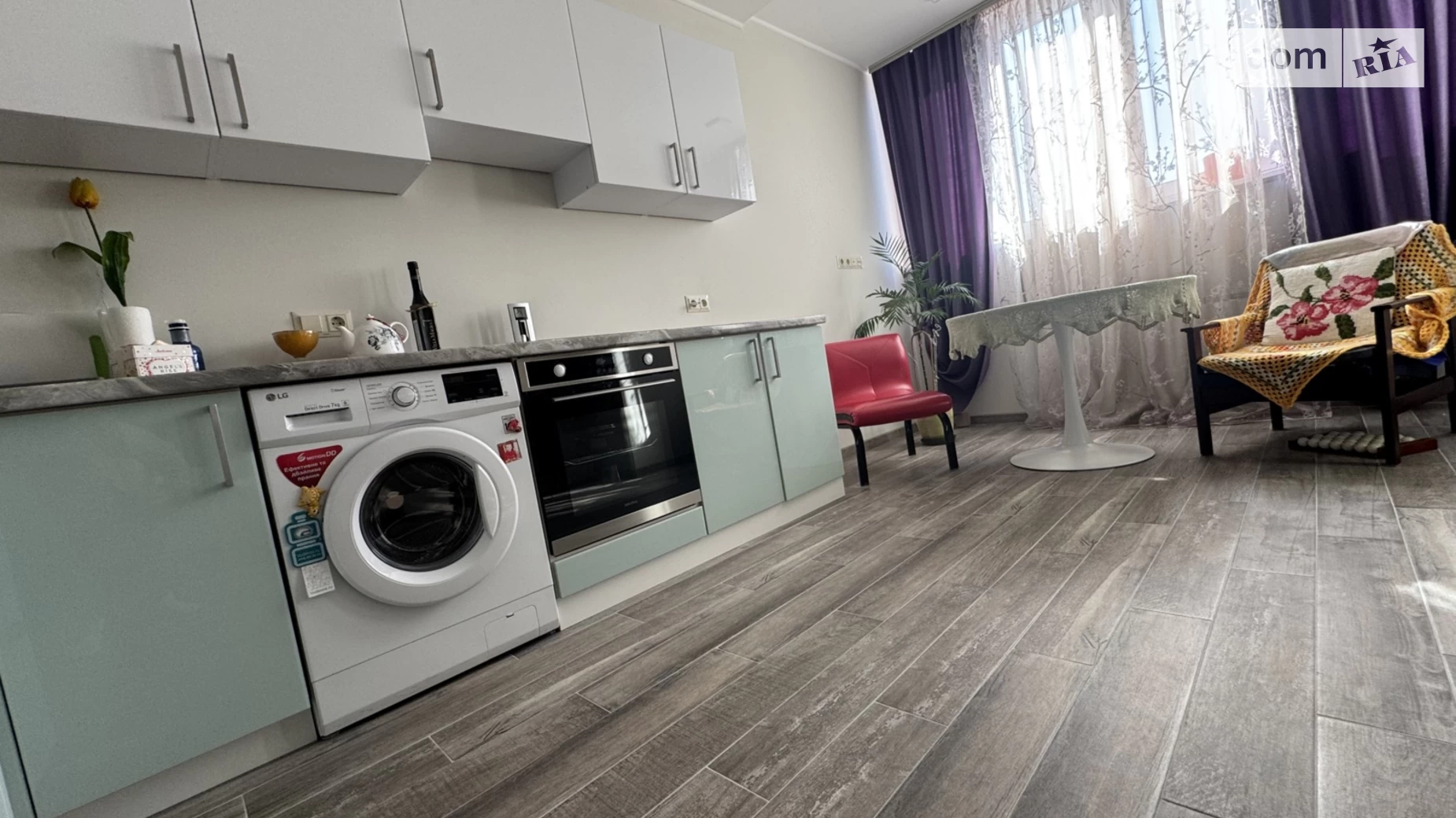 Продається 1-кімнатна квартира 46 кв. м у Києві, бул. Вацлава Гавела, 28 - фото 3