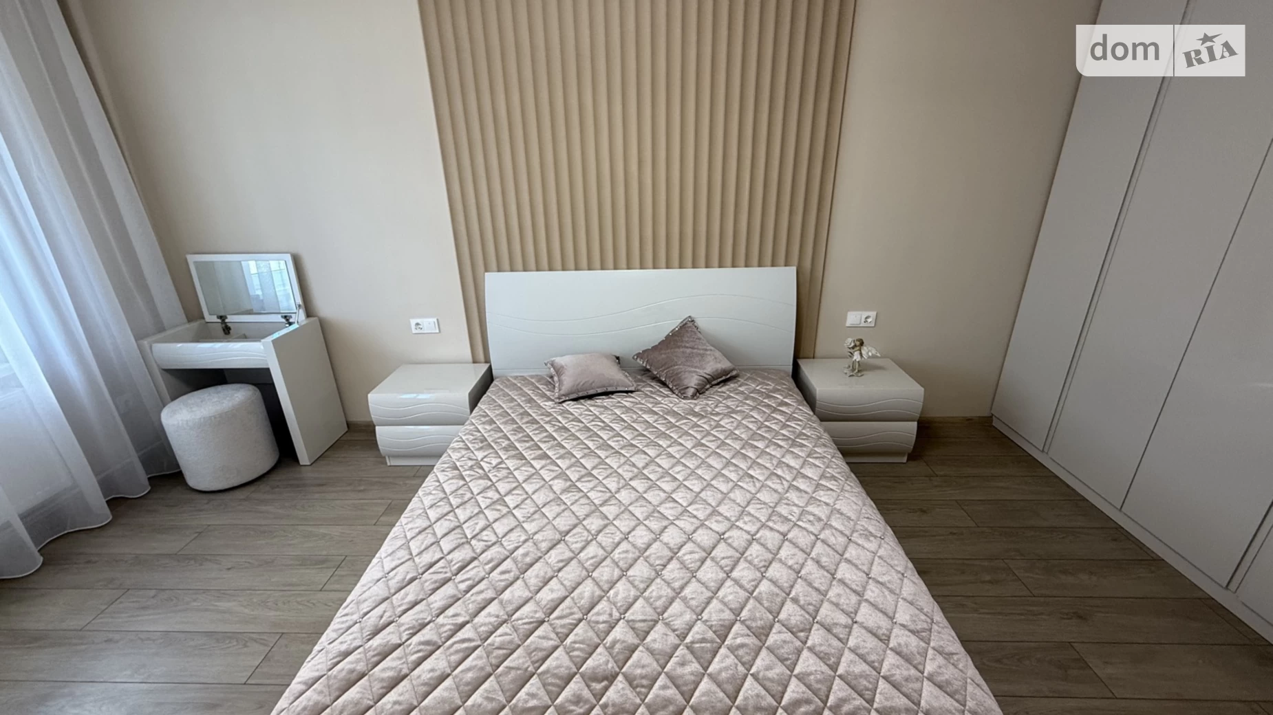 2-комнатная квартира 72 кв. м в Тернополе, ул. Киевская, 8Д - фото 5