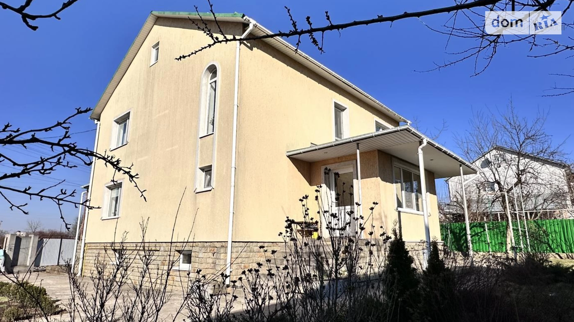 Продается дом на 2 этажа 258.8 кв. м с садом, цена: 159000 $ - фото 2