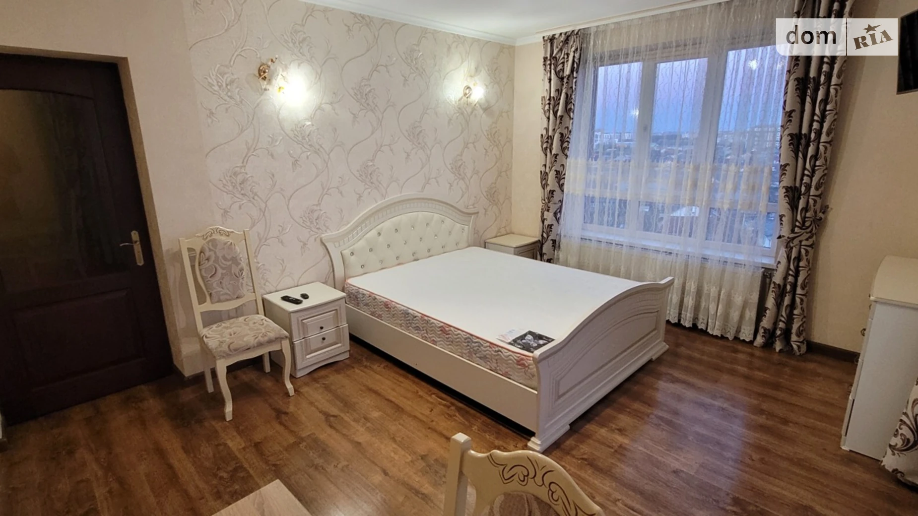 Сдается в аренду 2-комнатная квартира 59 кв. м в, цена: 420 $ - фото 2