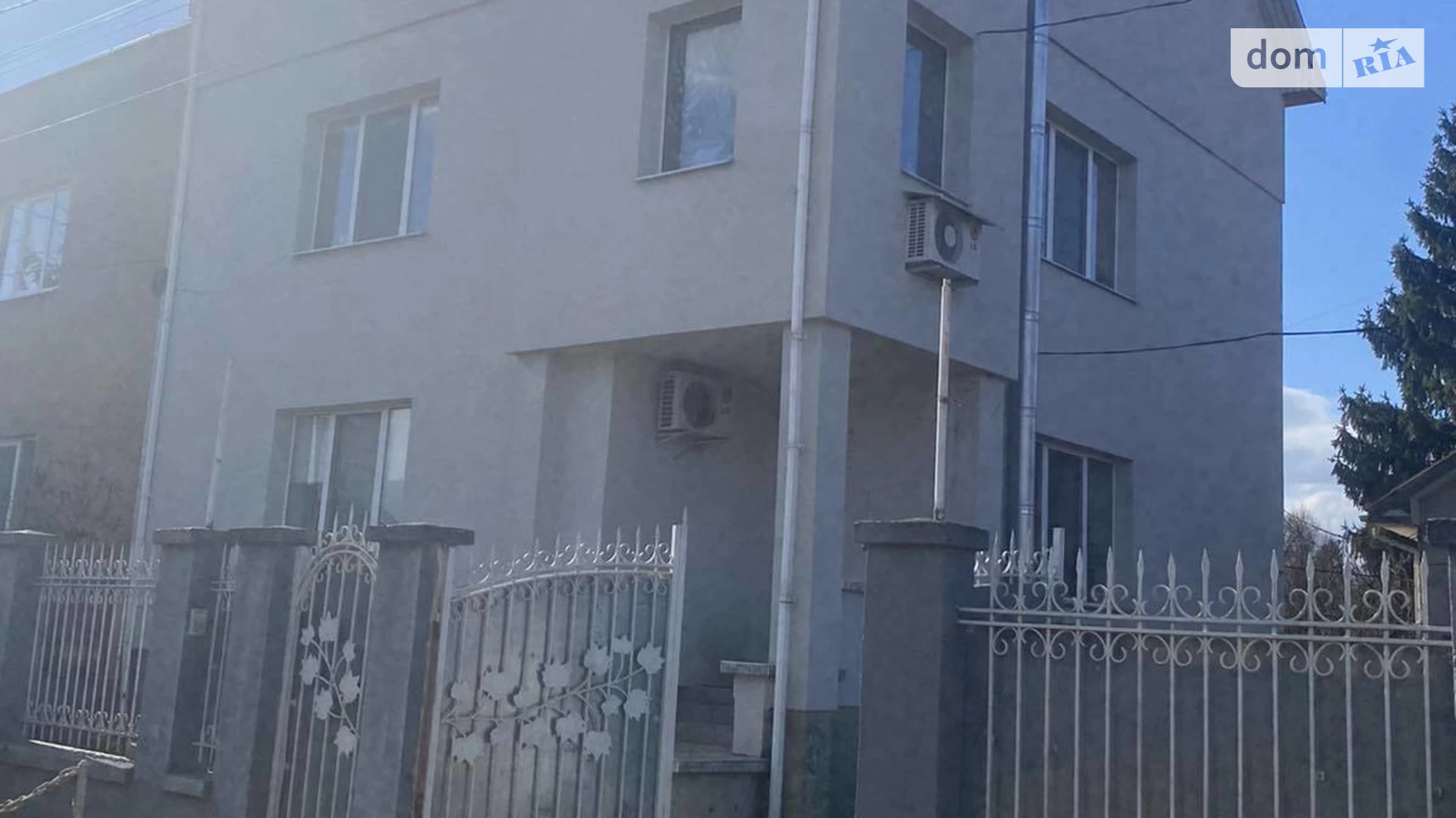 Продается дом на 3 этажа 195 кв. м с верандой, цена: 180000 $ - фото 2
