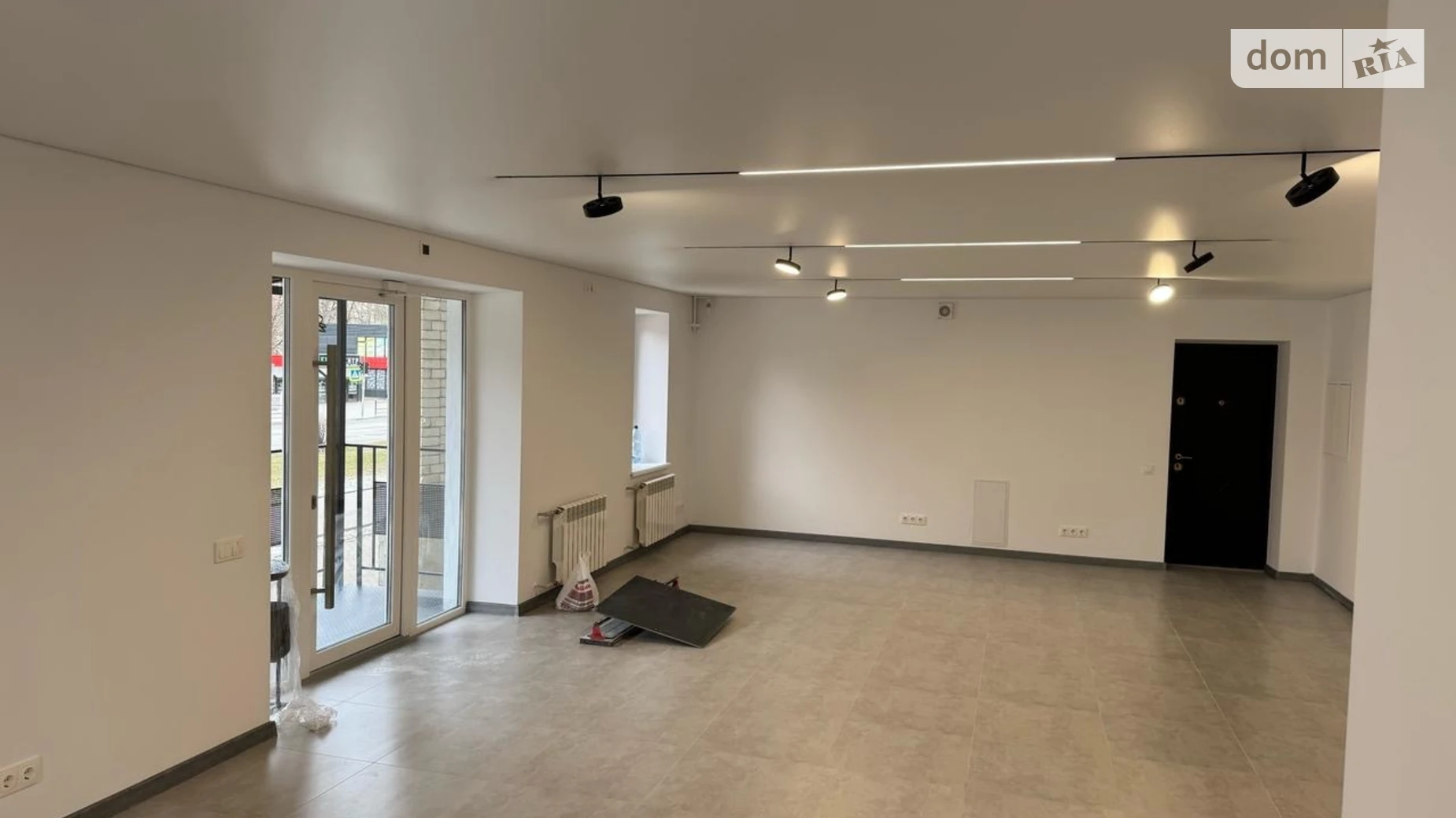 Сдается в аренду помещения свободного назначения 70 кв. м в 9-этажном здании, цена: 35000 грн - фото 4