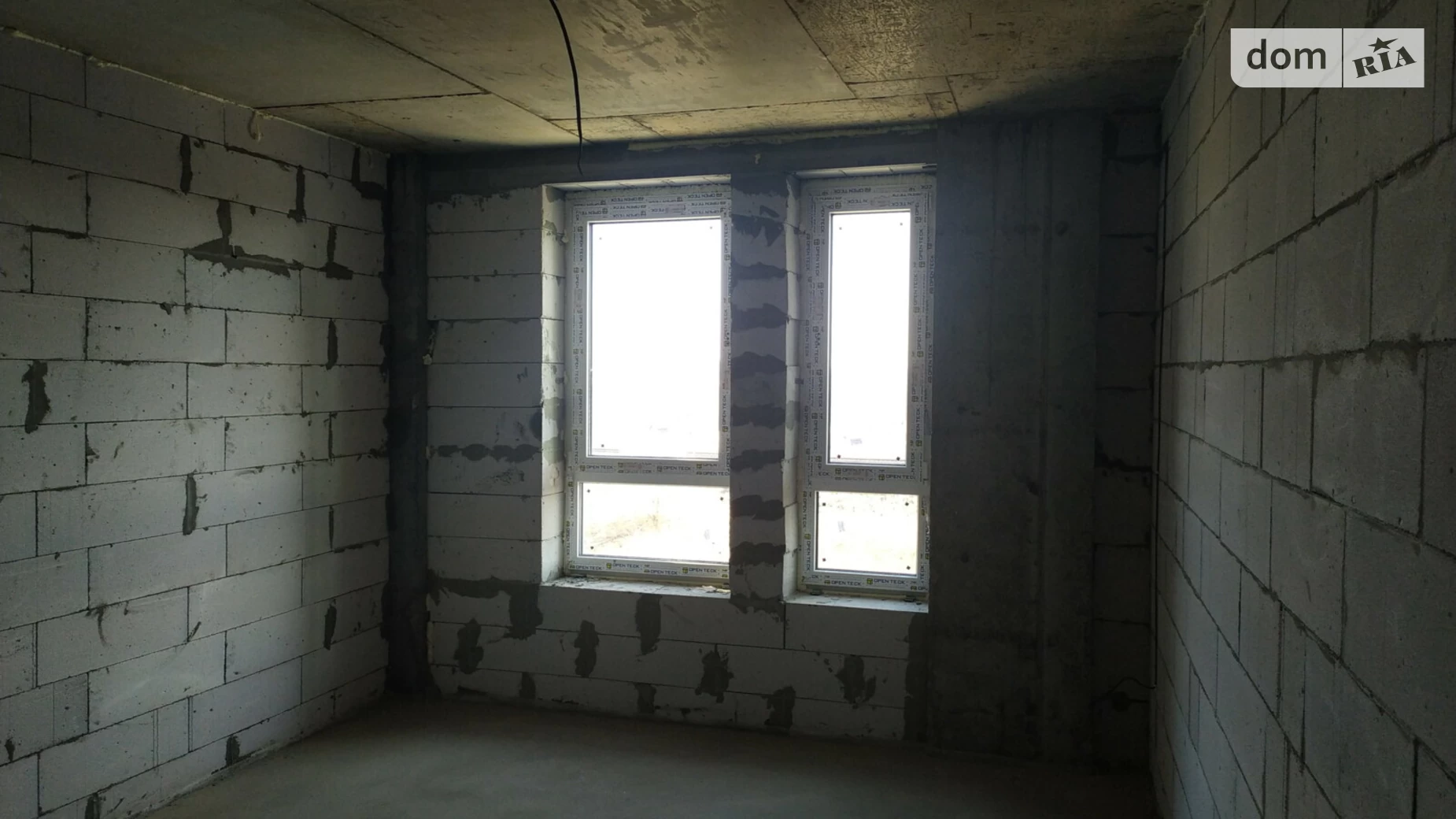Продается 1-комнатная квартира 50.2 кв. м в, цена: 39900 $ - фото 3