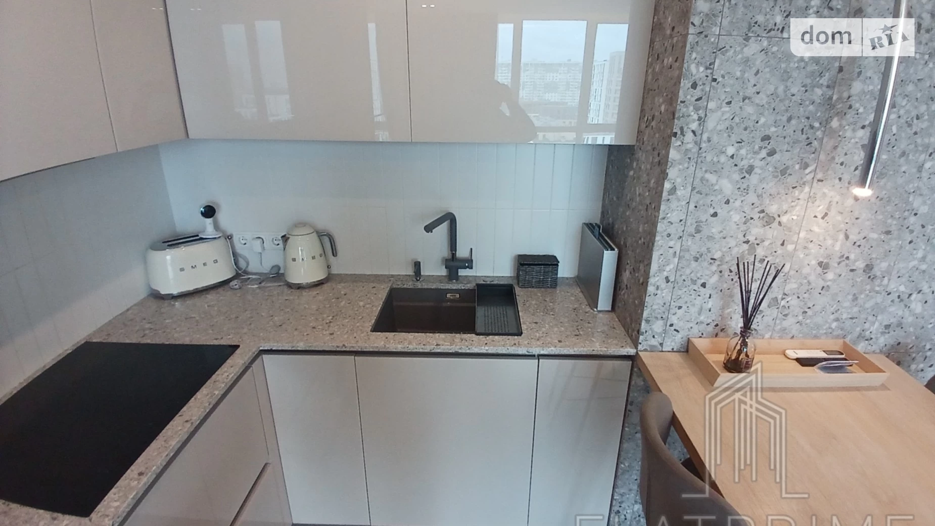 Продається 2-кімнатна квартира 79 кв. м у Києві, вул. Салютна, 2/6 - фото 5